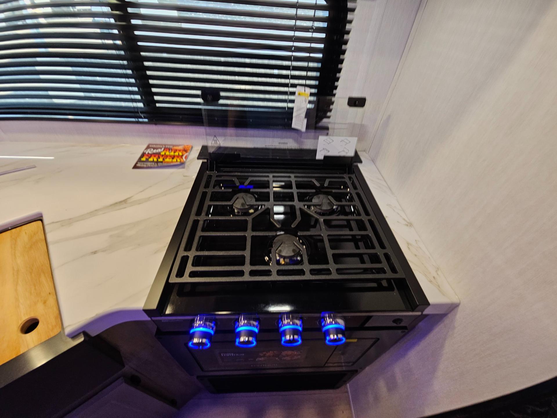 2026 Forest River 2026 Forest River Cherokee Grey Wolf - thumbnail 13