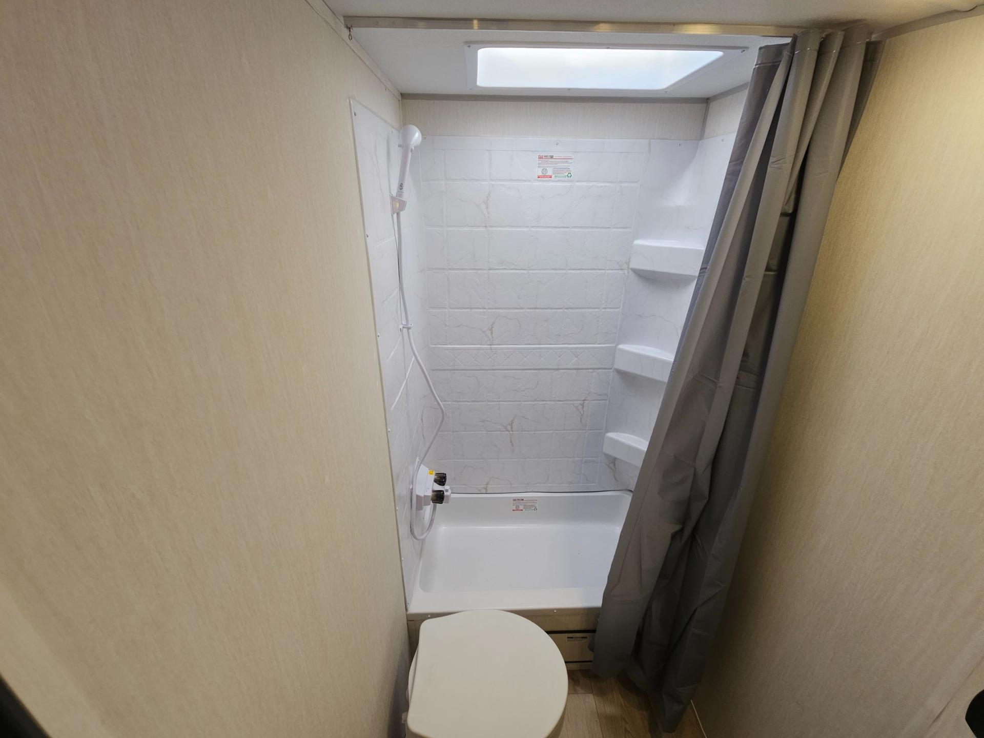 2026 Forest River 2026 Forest River Cherokee Grey Wolf - thumbnail 27