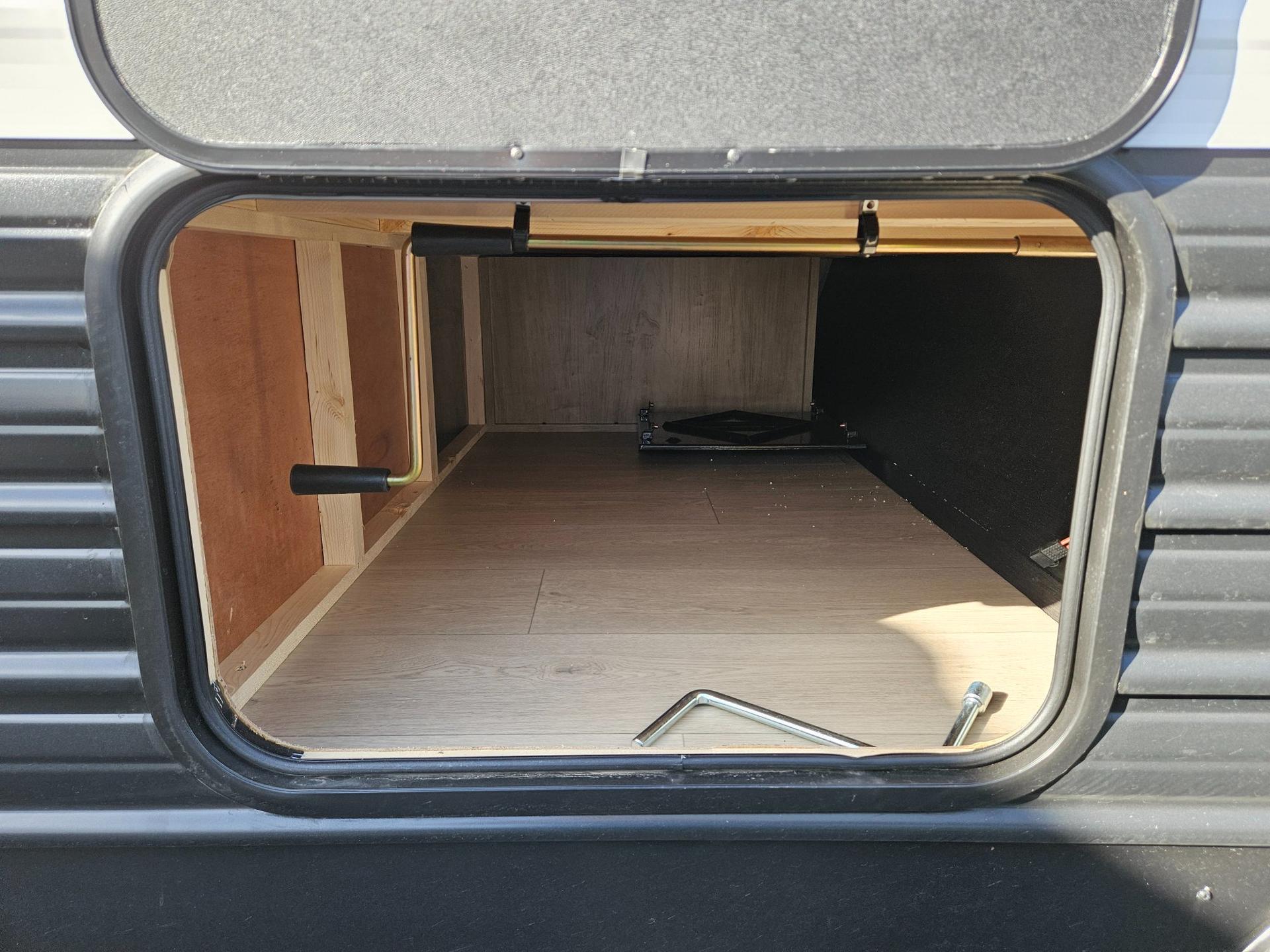 2026 Forest River 2026 Forest River Cherokee Grey Wolf - thumbnail 32