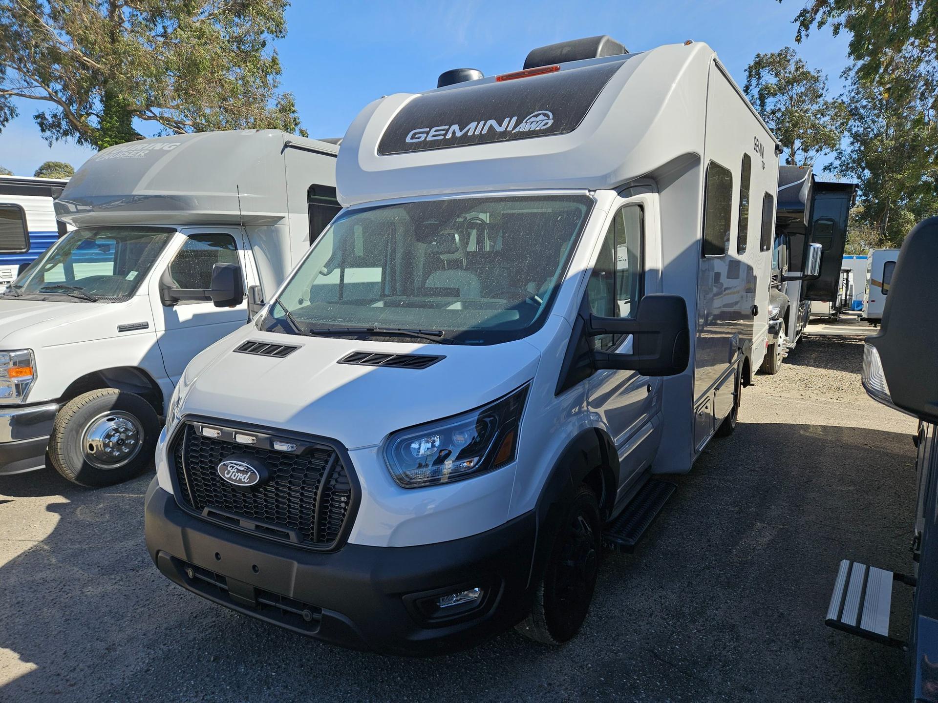 2026 Thor Motor Coach 2026 Thor Motor Coach Gemini Trip - thumbnail 5