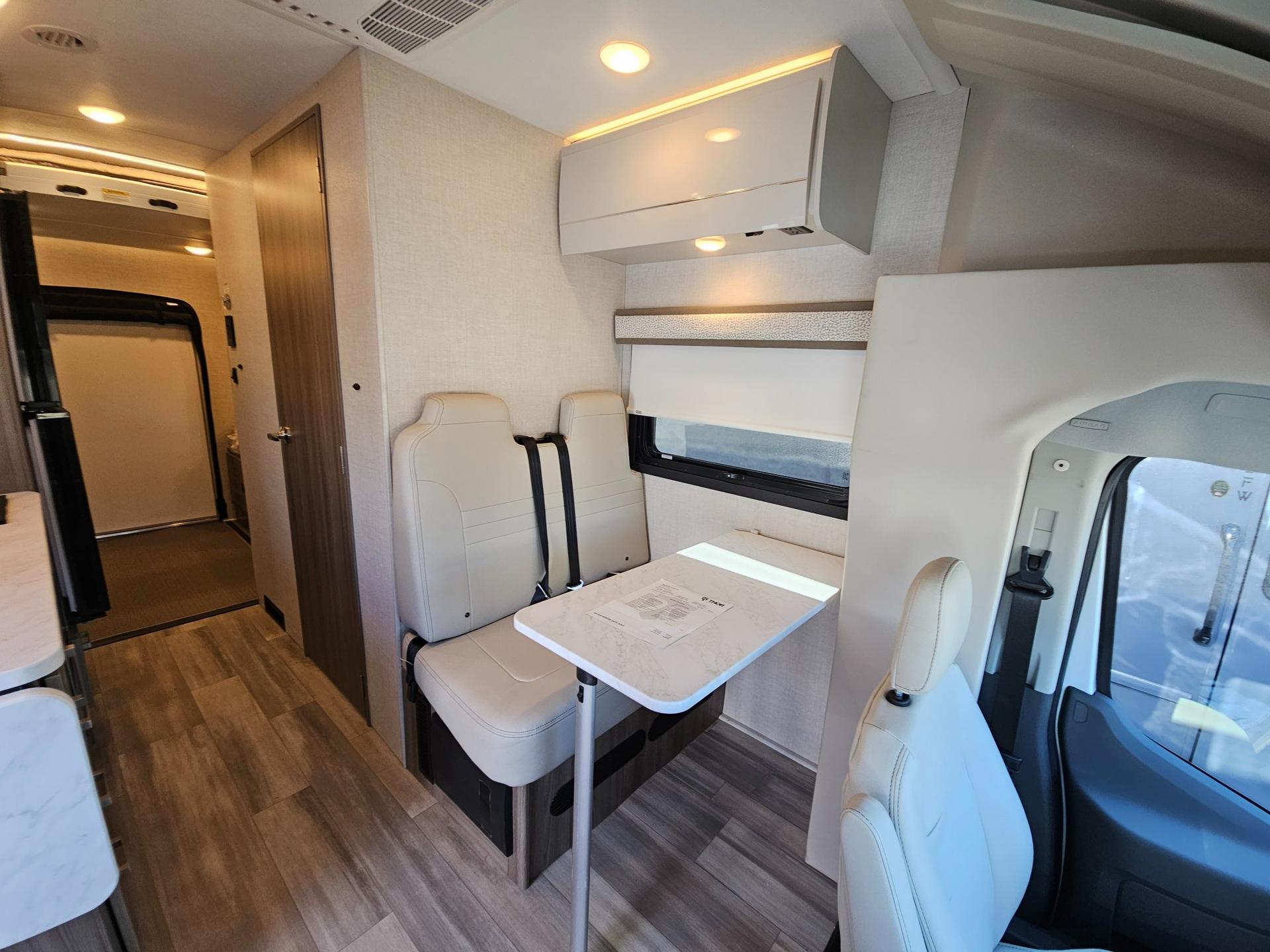 2026 Thor Motor Coach 2026 Thor Motor Coach Gemini Trip - thumbnail 6