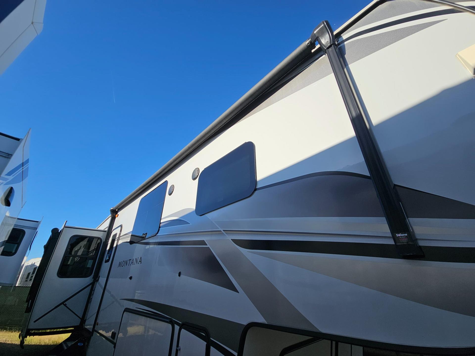 2024 Keystone RV 2024 Keystone RV Montana - thumbnail 43