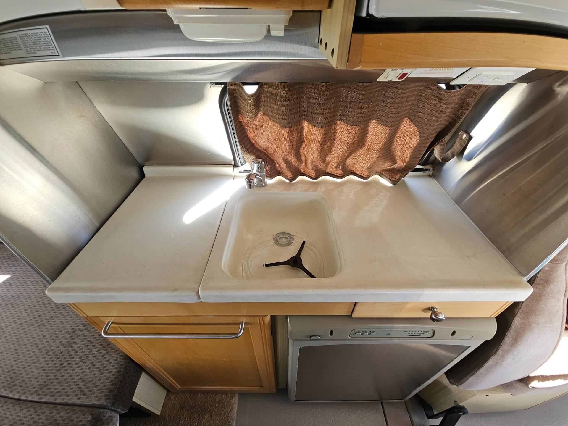 2006 Roadtrek 2006 Roadtrek 190 Versatile - thumbnail 24