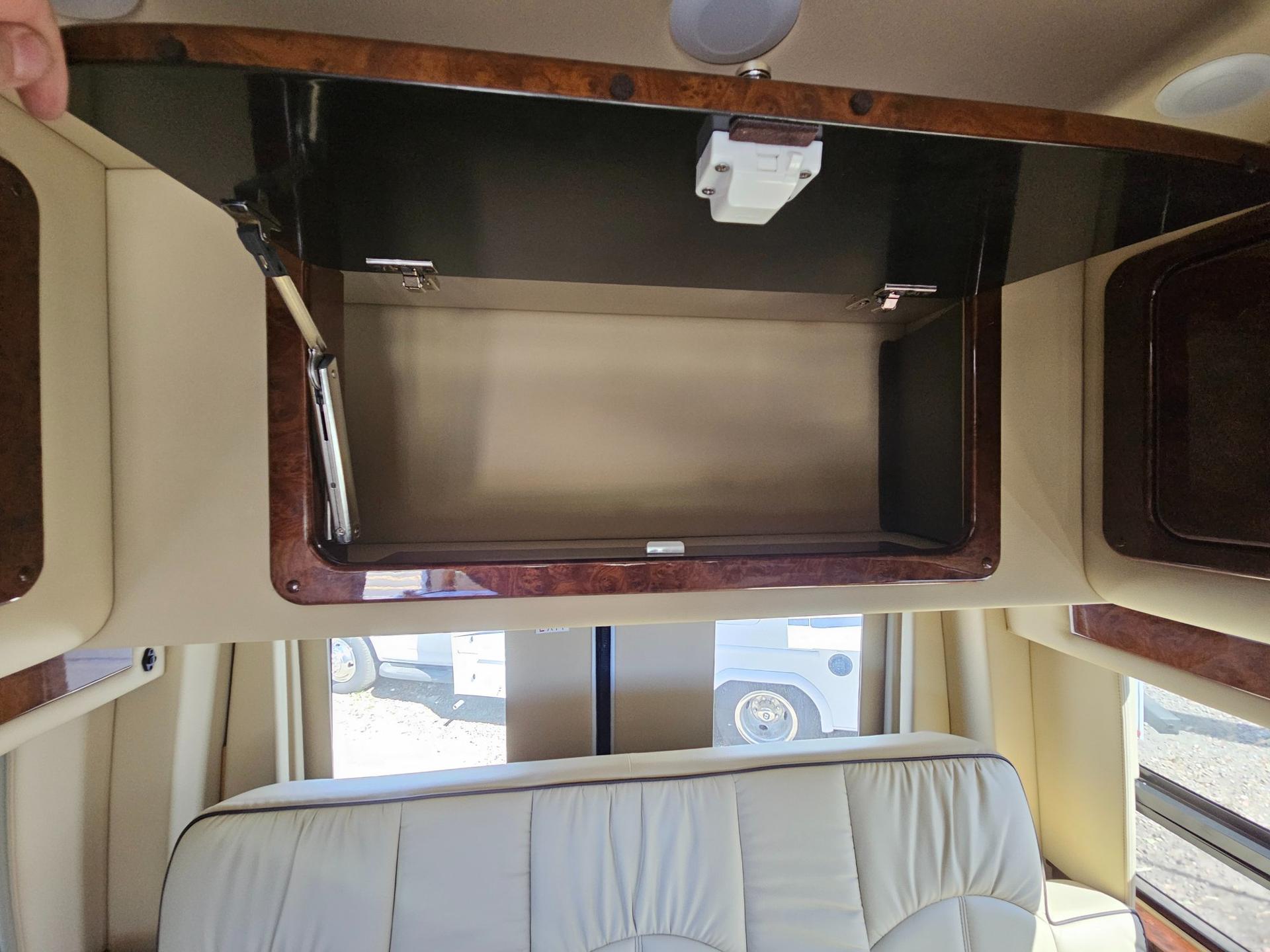 2020 Midwest Automotive Designs 2020 Midwest Automotive Designs Passage - thumbnail 17