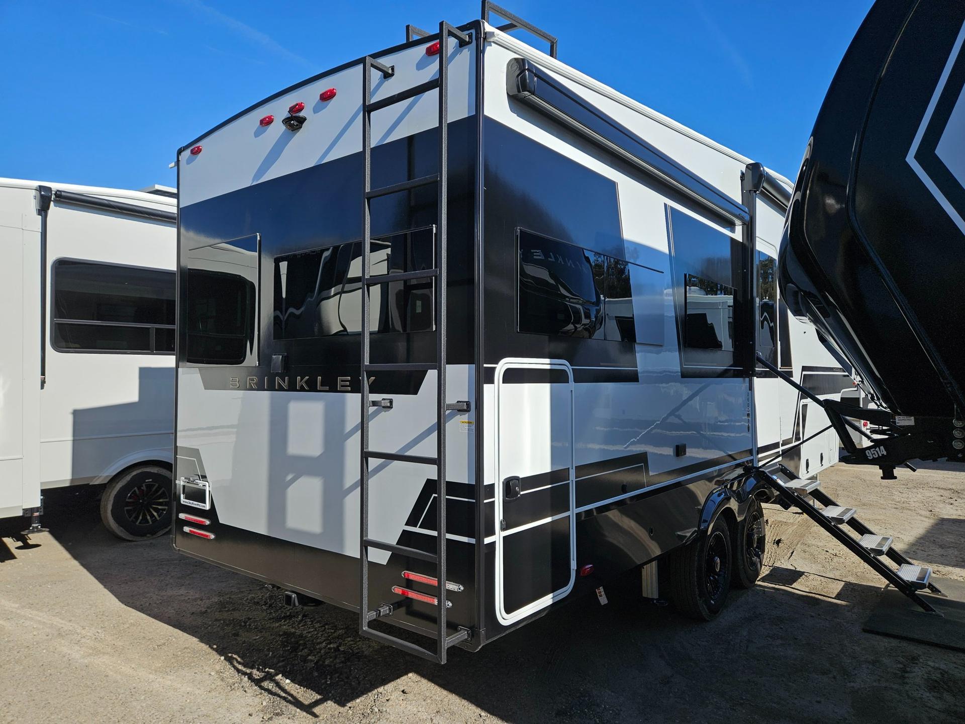 2026 Brinkley RV 2026 Brinkley RV Model Z - thumbnail 3