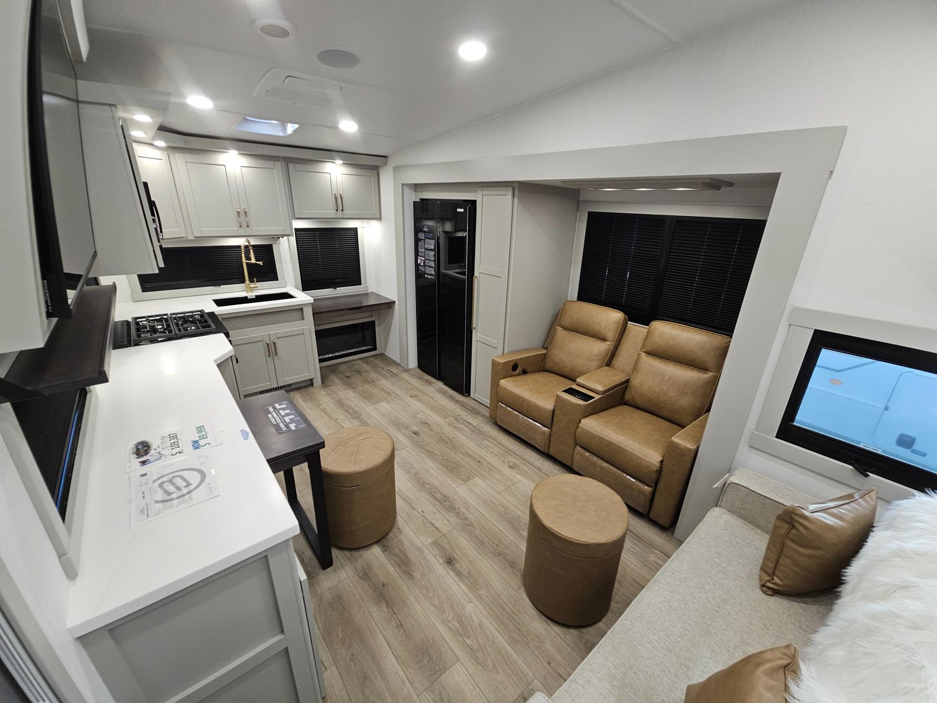 2026 Brinkley RV 2026 Brinkley RV Model Z - thumbnail 6