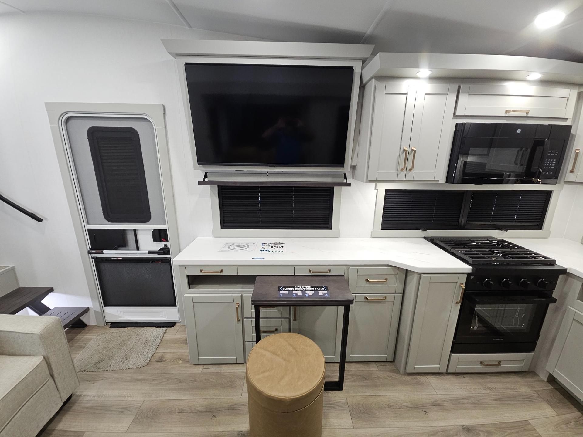 2026 Brinkley RV 2026 Brinkley RV Model Z - thumbnail 8