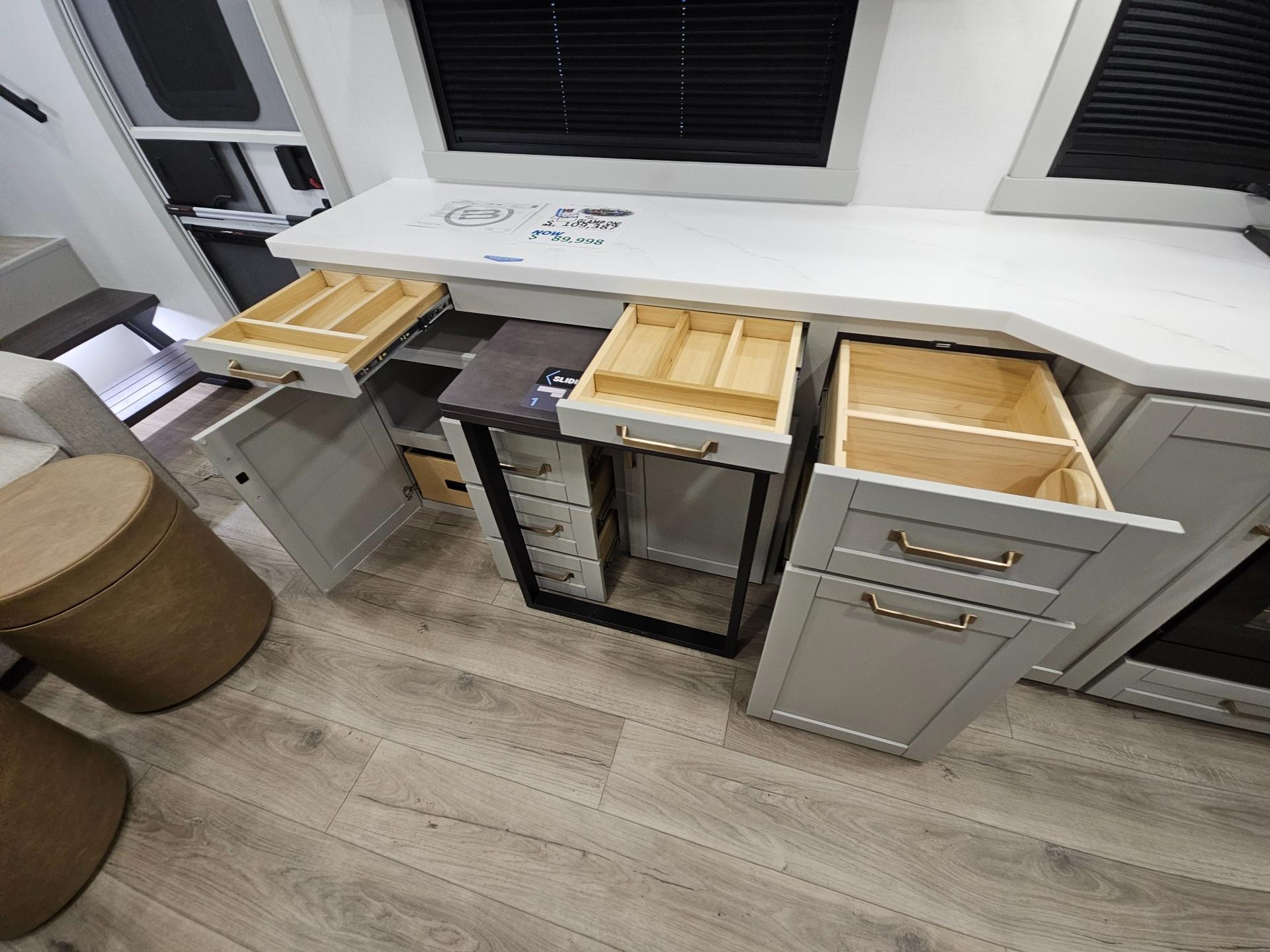 2026 Brinkley RV 2026 Brinkley RV Model Z - thumbnail 9