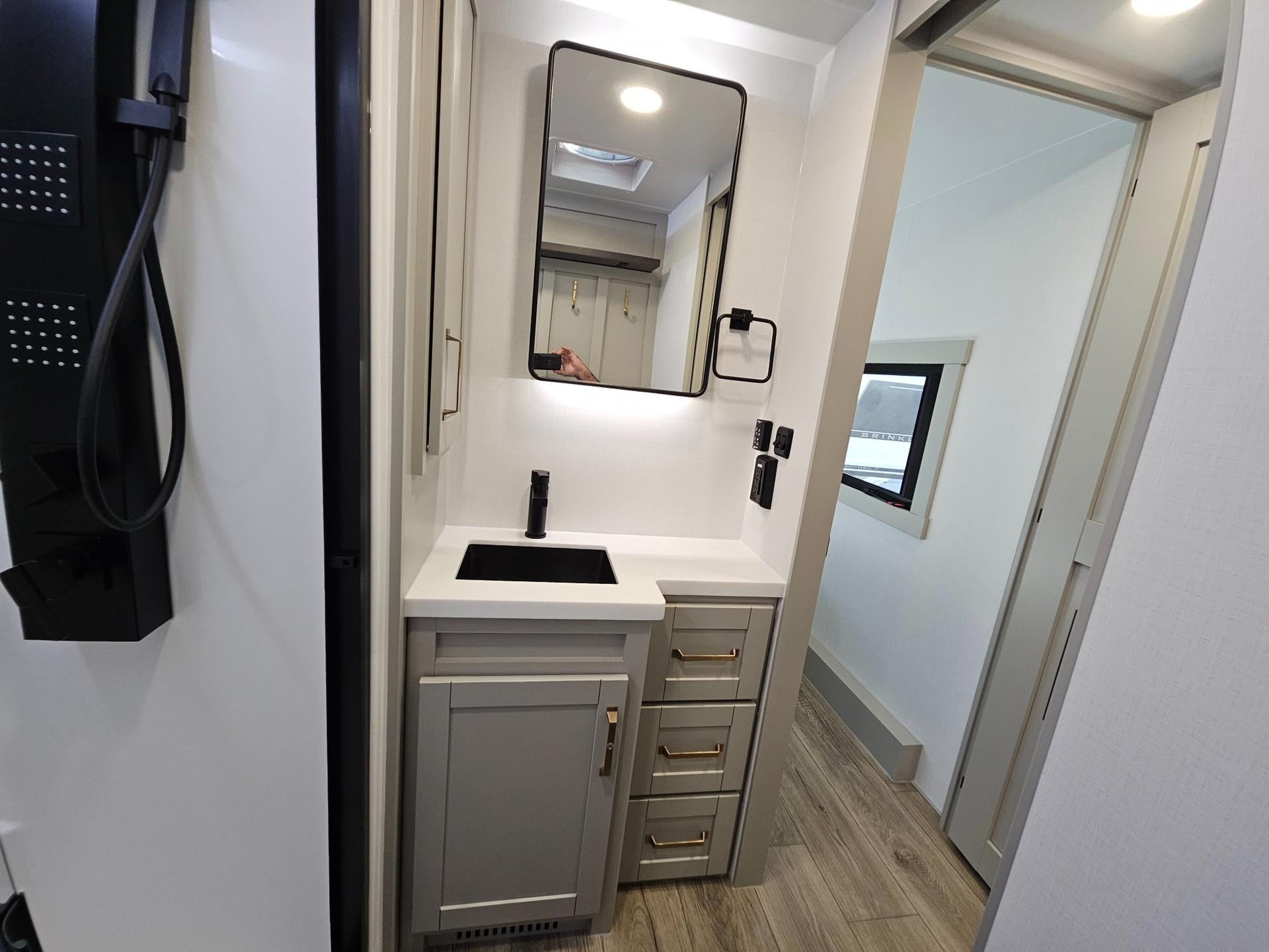 2026 Brinkley RV 2026 Brinkley RV Model Z - thumbnail 27