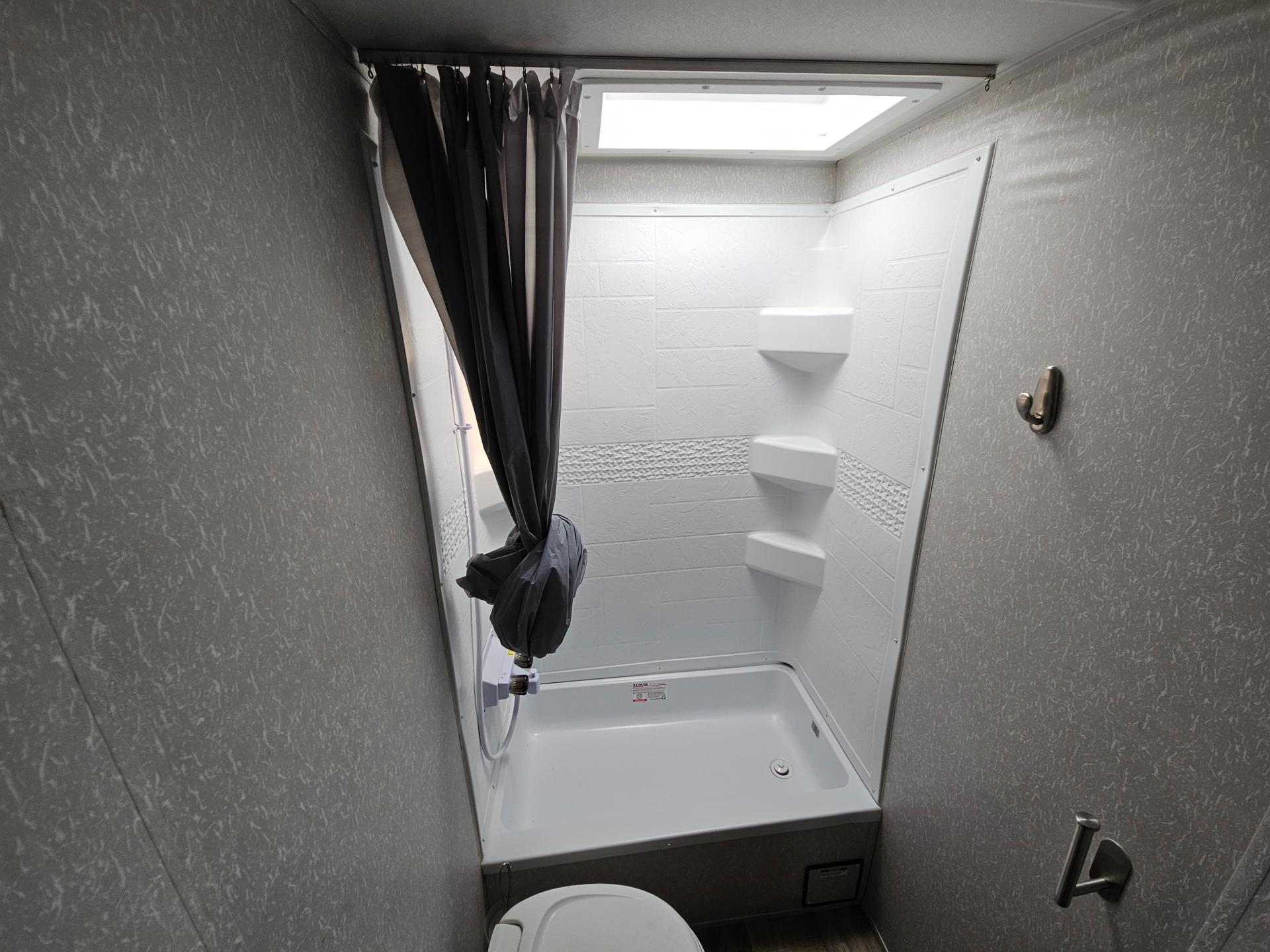 2022 Forest River RV 2022 Forest River RV Cherokee Grey Wolf - thumbnail 21