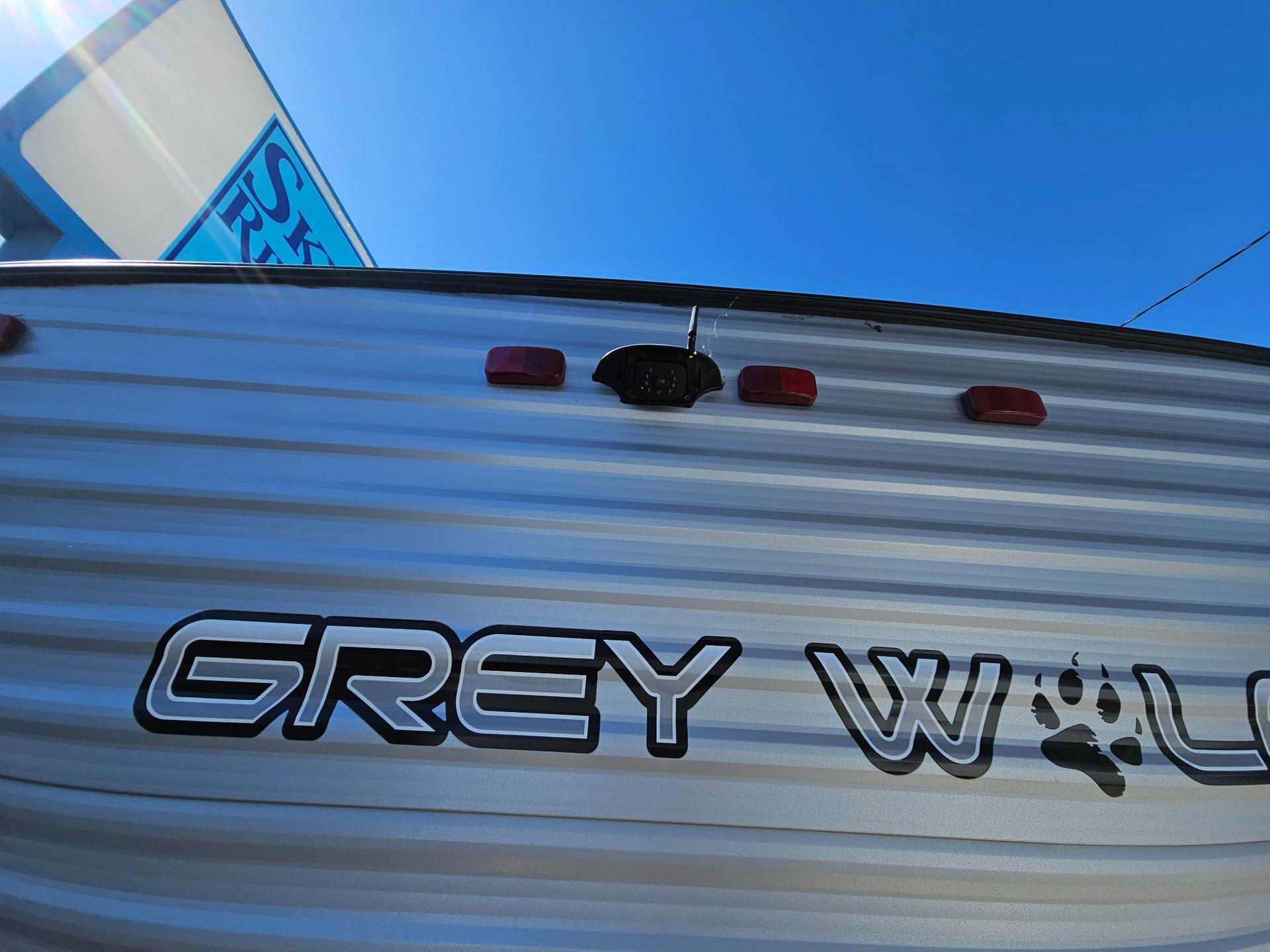 2022 Forest River RV 2022 Forest River RV Cherokee Grey Wolf - thumbnail 37