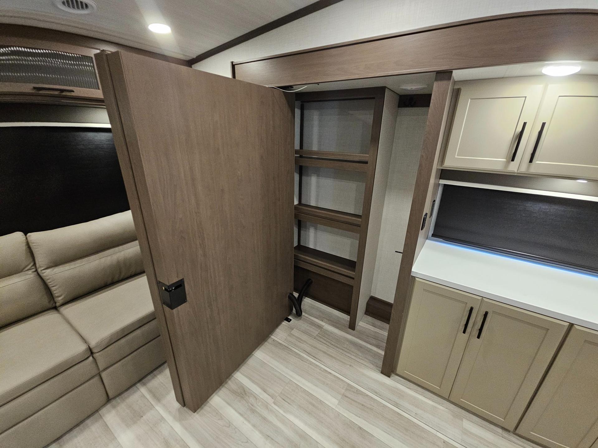 2026 Keystone RV 2026 Keystone RV Cougar Half-Ton - thumbnail 14