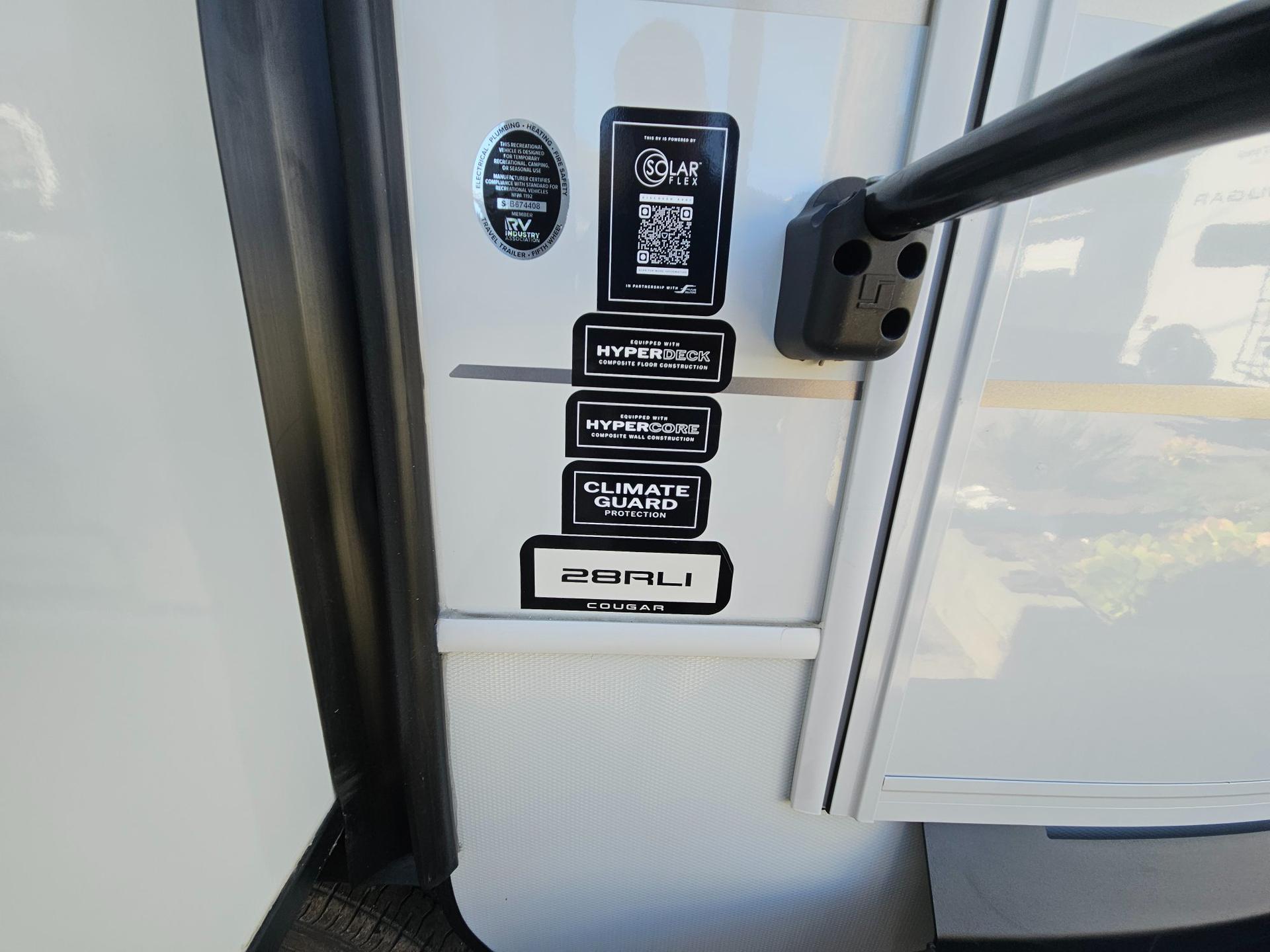 2026 Keystone RV 2026 Keystone RV Cougar Half-Ton - thumbnail 44