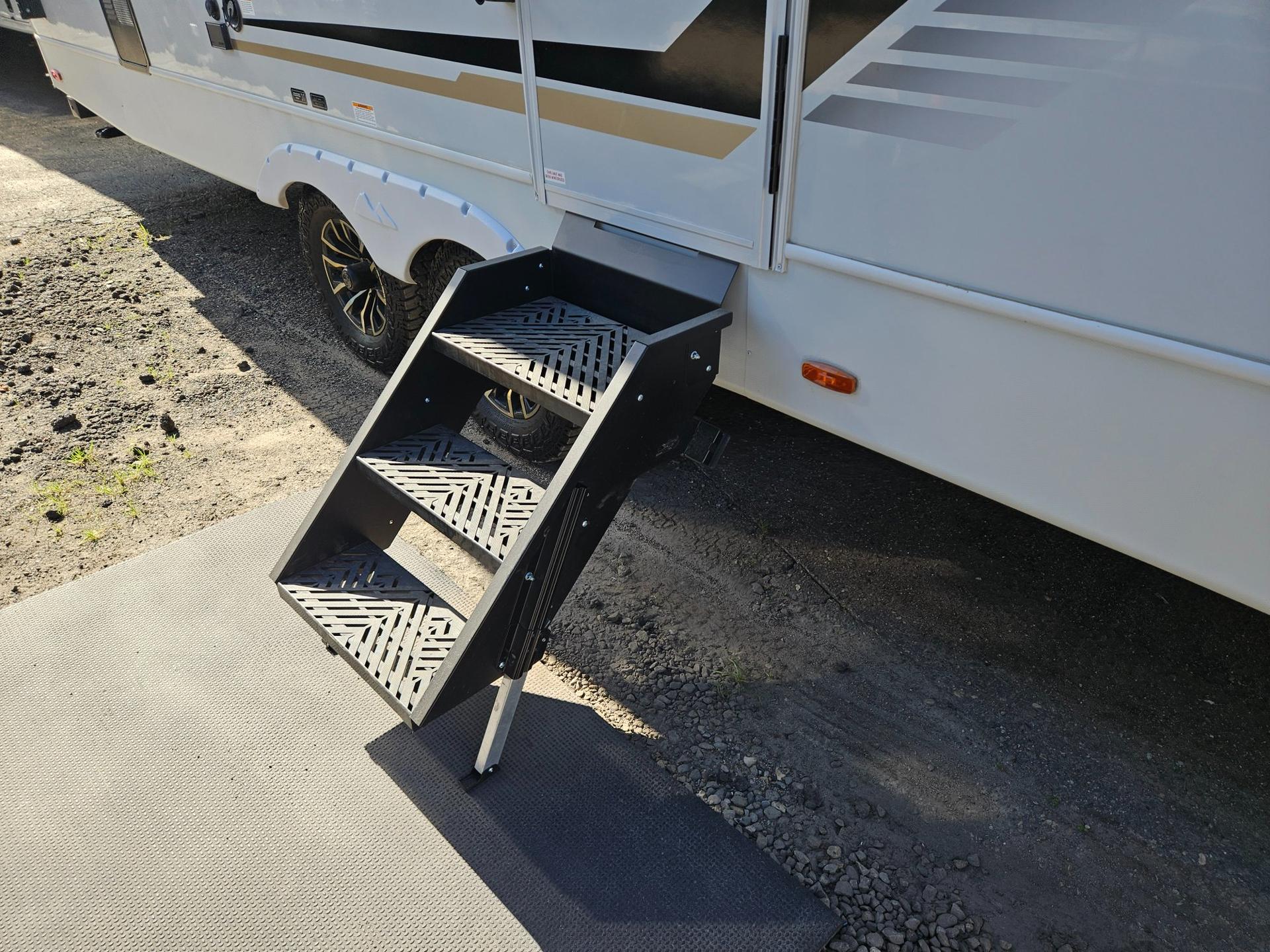 2026 Keystone RV 2026 Keystone RV Cougar Half-Ton - thumbnail 33