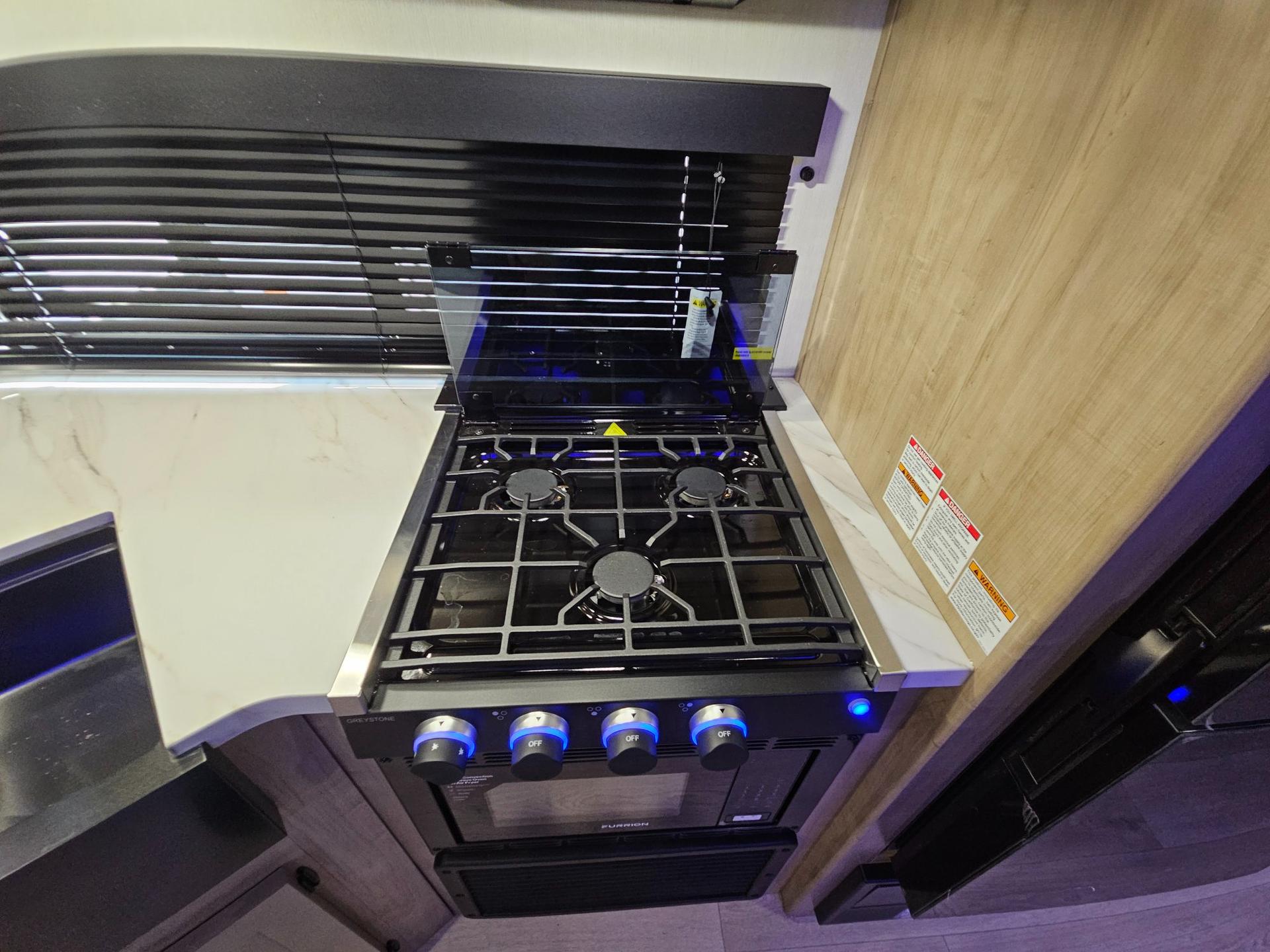 2026 Forest River RV 2026 Forest River RV Cherokee Grey Wolf - thumbnail 15