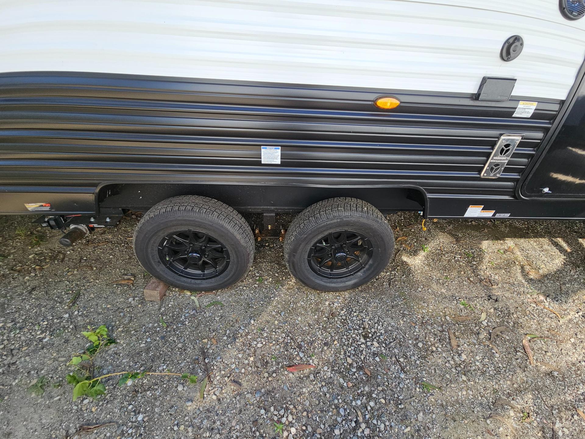 2026 Forest River RV 2026 Forest River RV Cherokee Grey Wolf - thumbnail 38