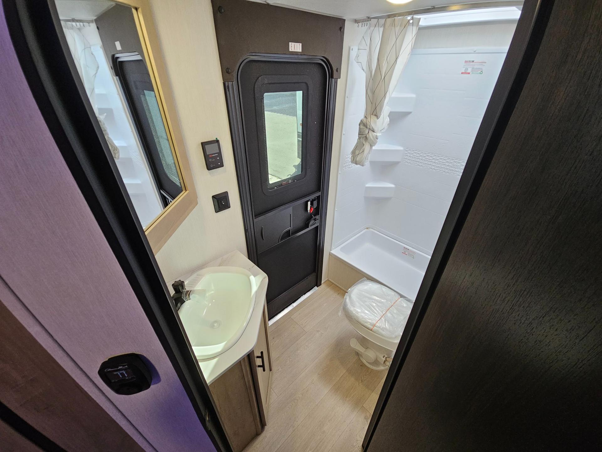 2026 Forest River RV 2026 Forest River RV Cherokee Grey Wolf - thumbnail 23