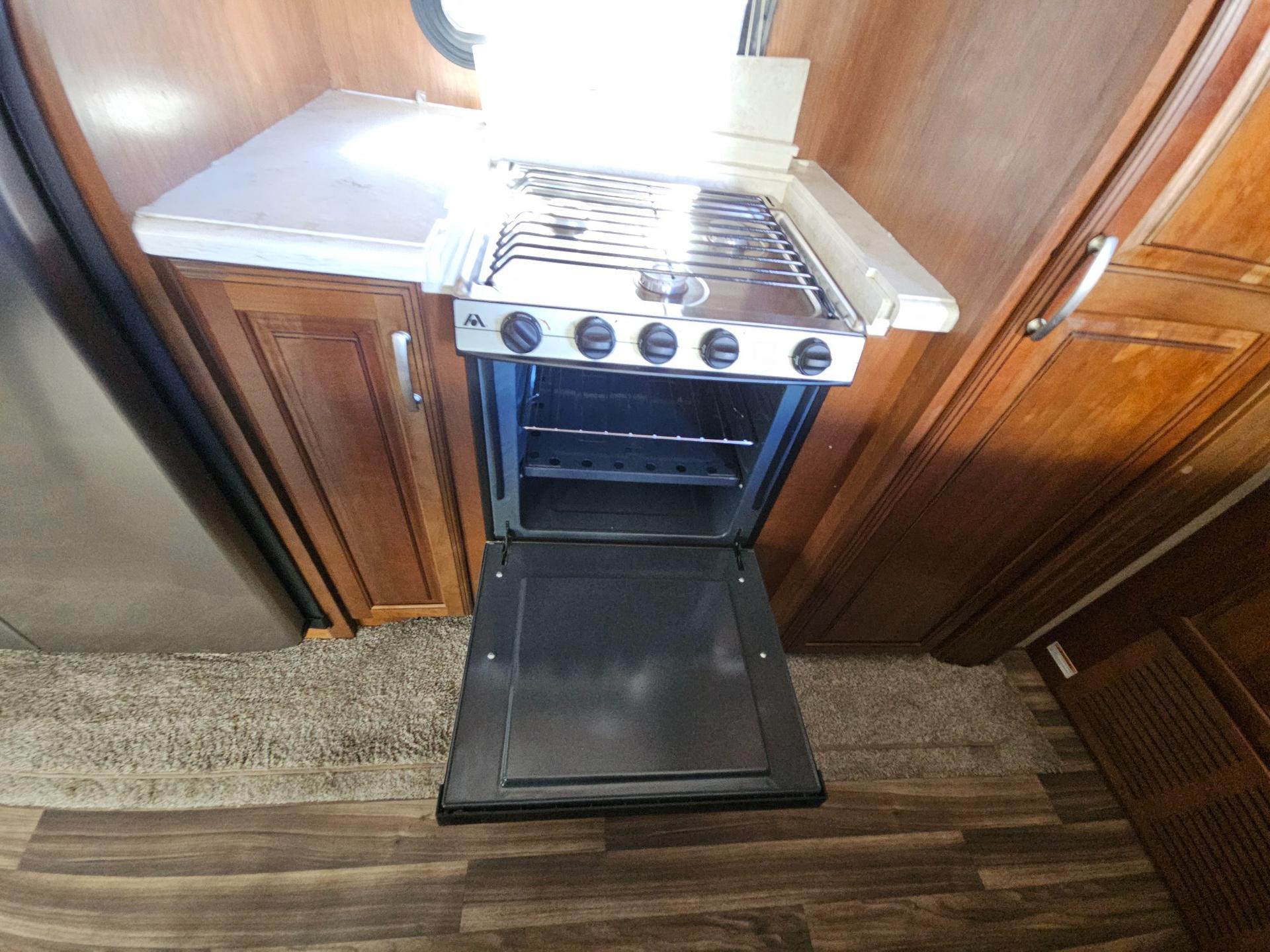 2017 Forest River RV 2017 Forest River RV Cardinal - thumbnail 15