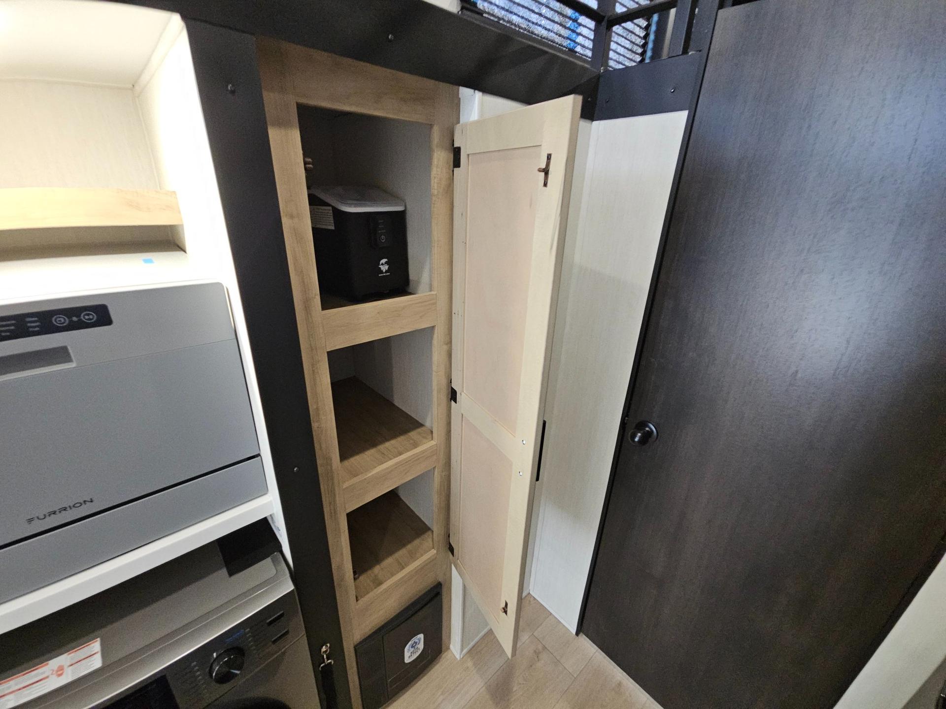 2026 Forest River RV 2026 Forest River RV Cherokee Timberwolf - thumbnail 25