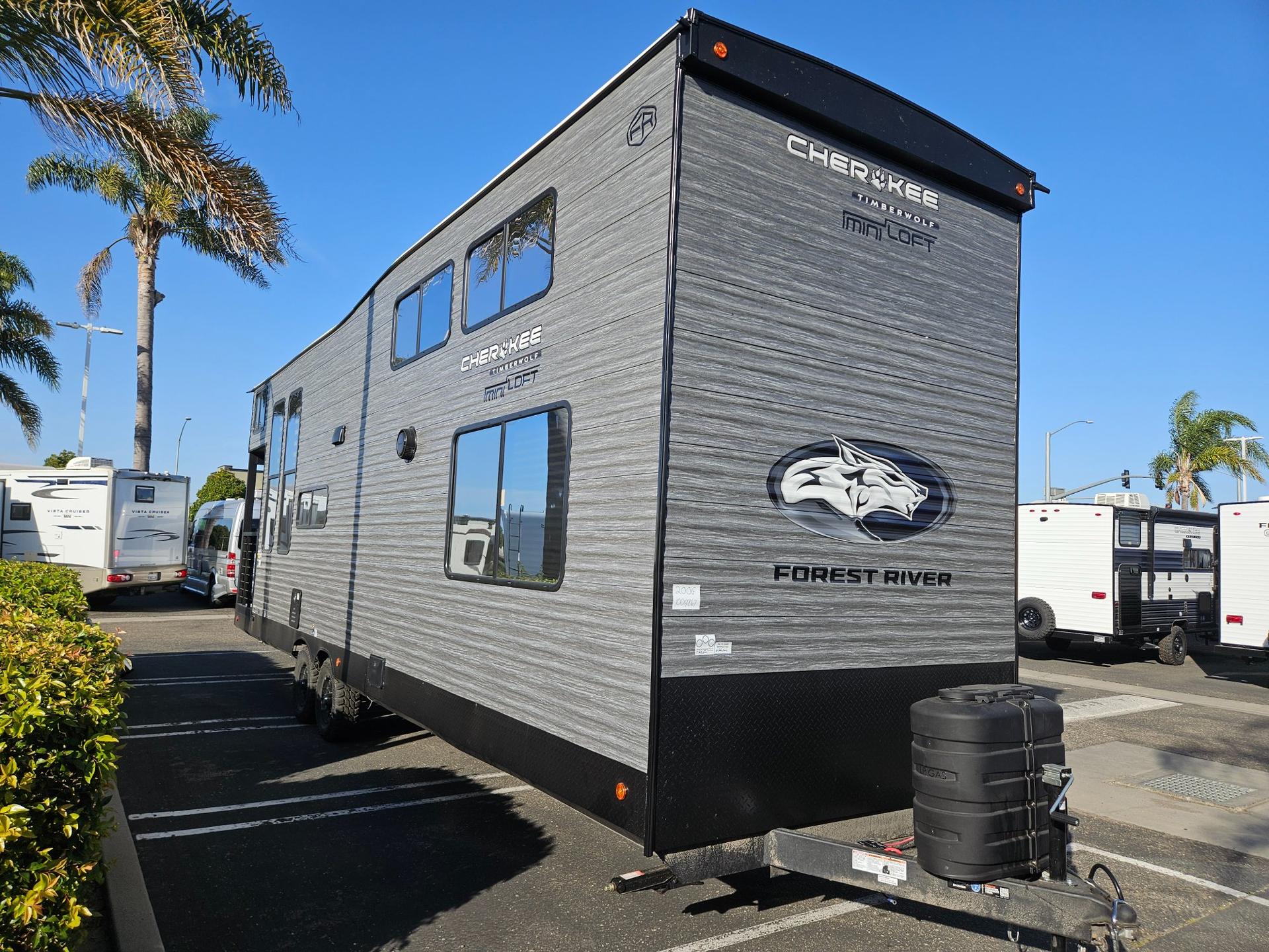 2026 Forest River RV 2026 Forest River RV Cherokee Grey Wolf - thumbnail 58