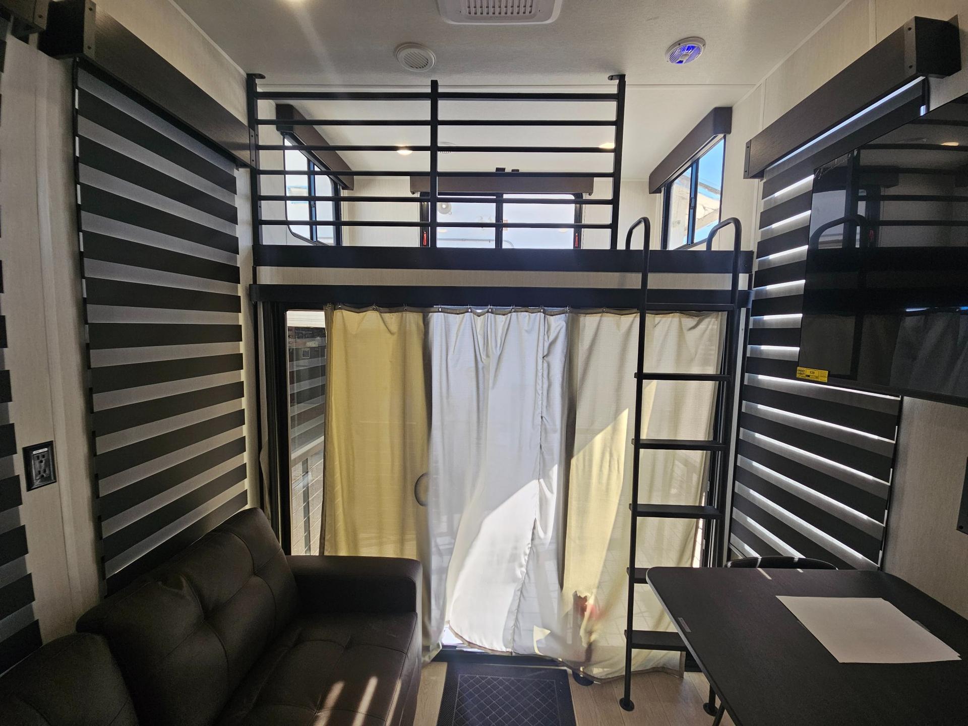 2026 Forest River RV 2026 Forest River RV Cherokee Grey Wolf - thumbnail 65