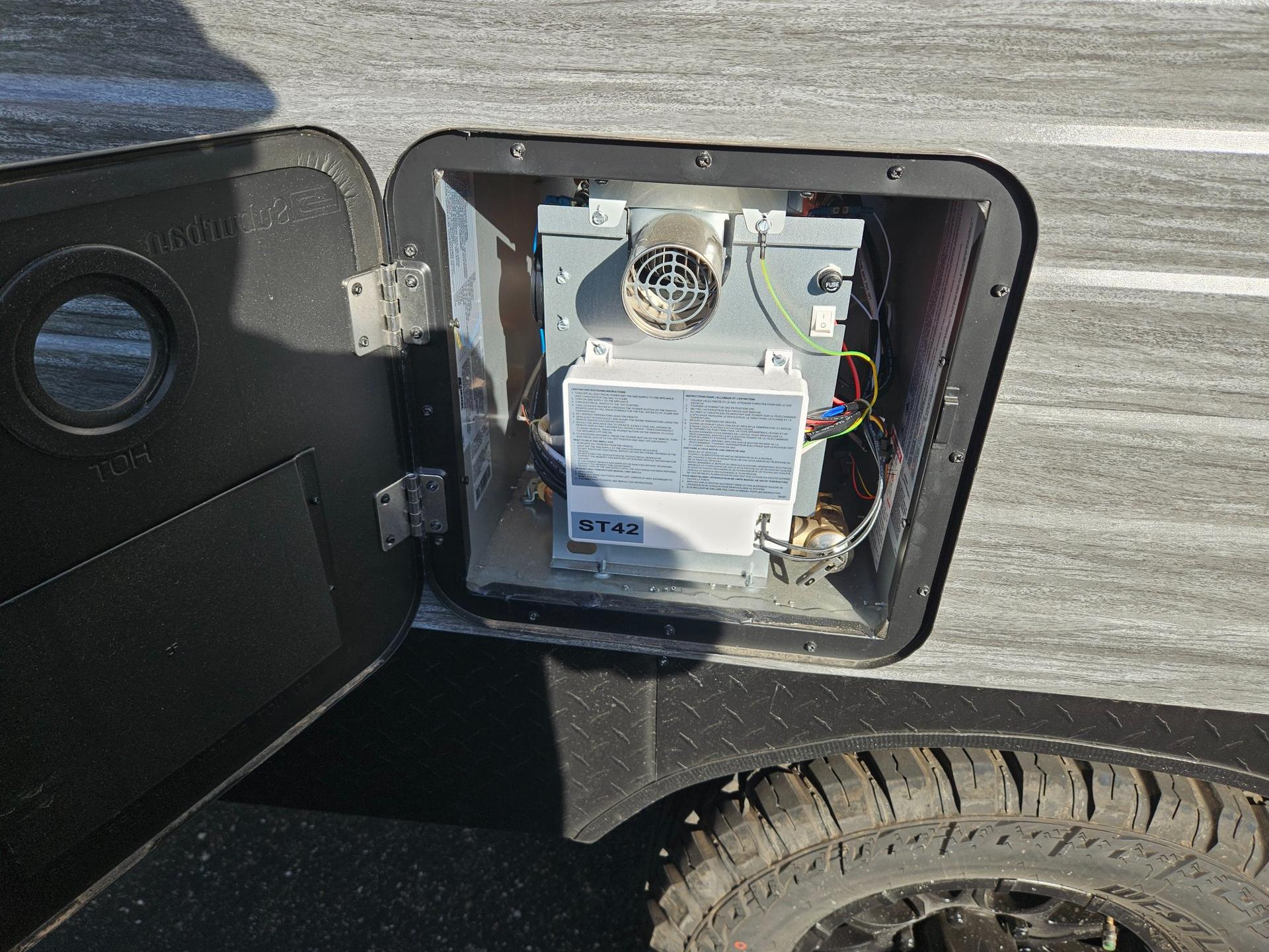 2026 Forest River RV 2026 Forest River RV Cherokee Grey Wolf - thumbnail 96