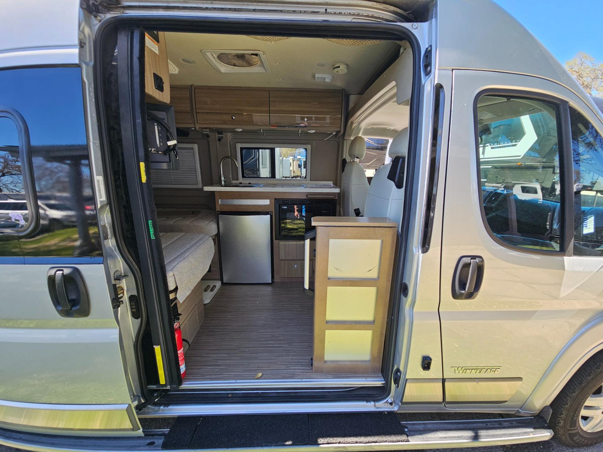2019 Winnebago 2019 Winnebago Travato - thumbnail 45