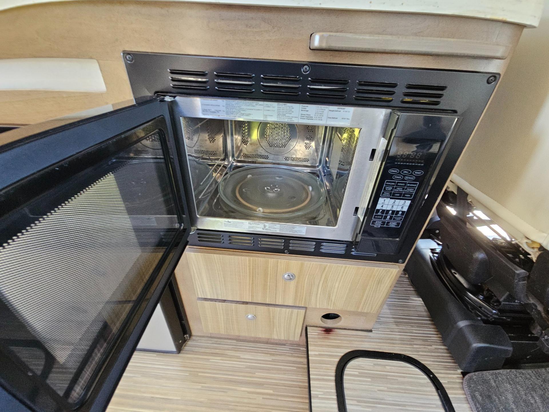 2019 Winnebago 2019 Winnebago Travato - thumbnail 50