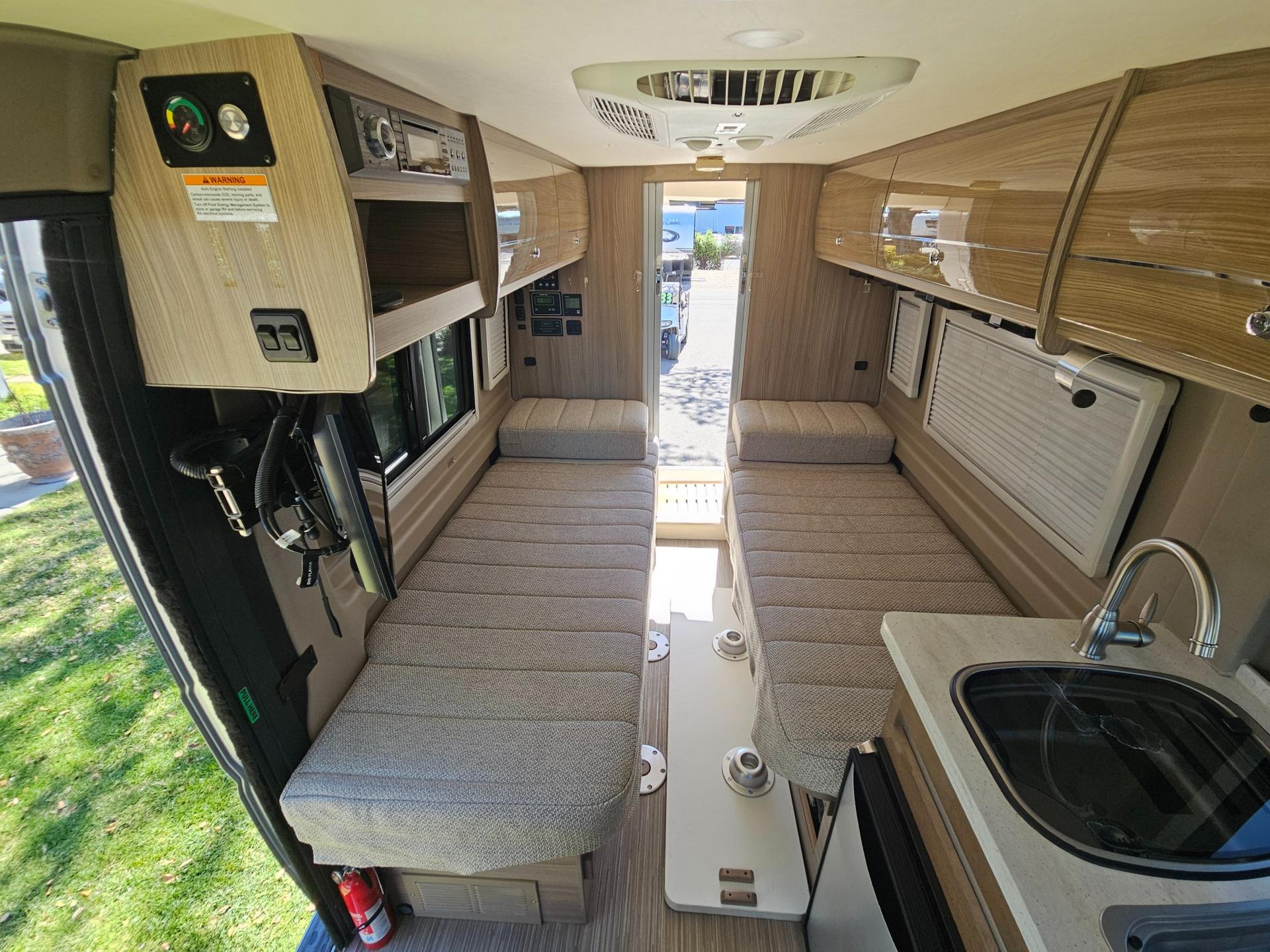 2019 Winnebago 2019 Winnebago Travato - thumbnail 52