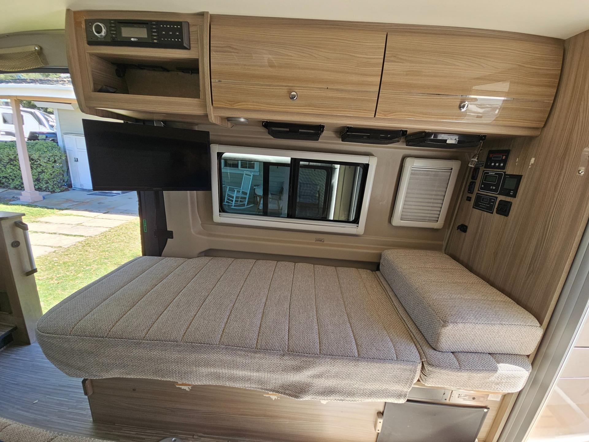 2019 Winnebago 2019 Winnebago Travato - thumbnail 55