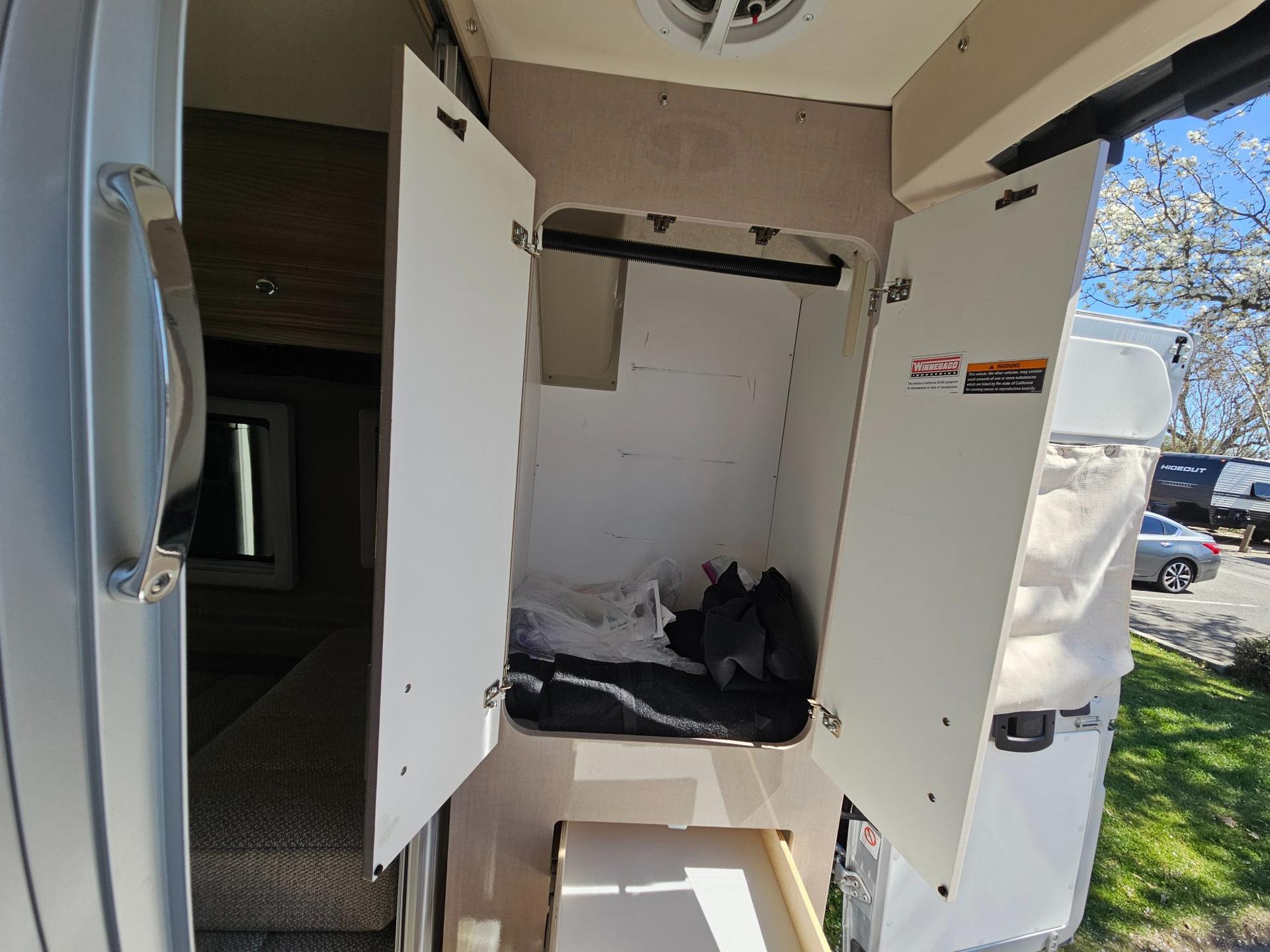 2019 Winnebago 2019 Winnebago Travato - thumbnail 61