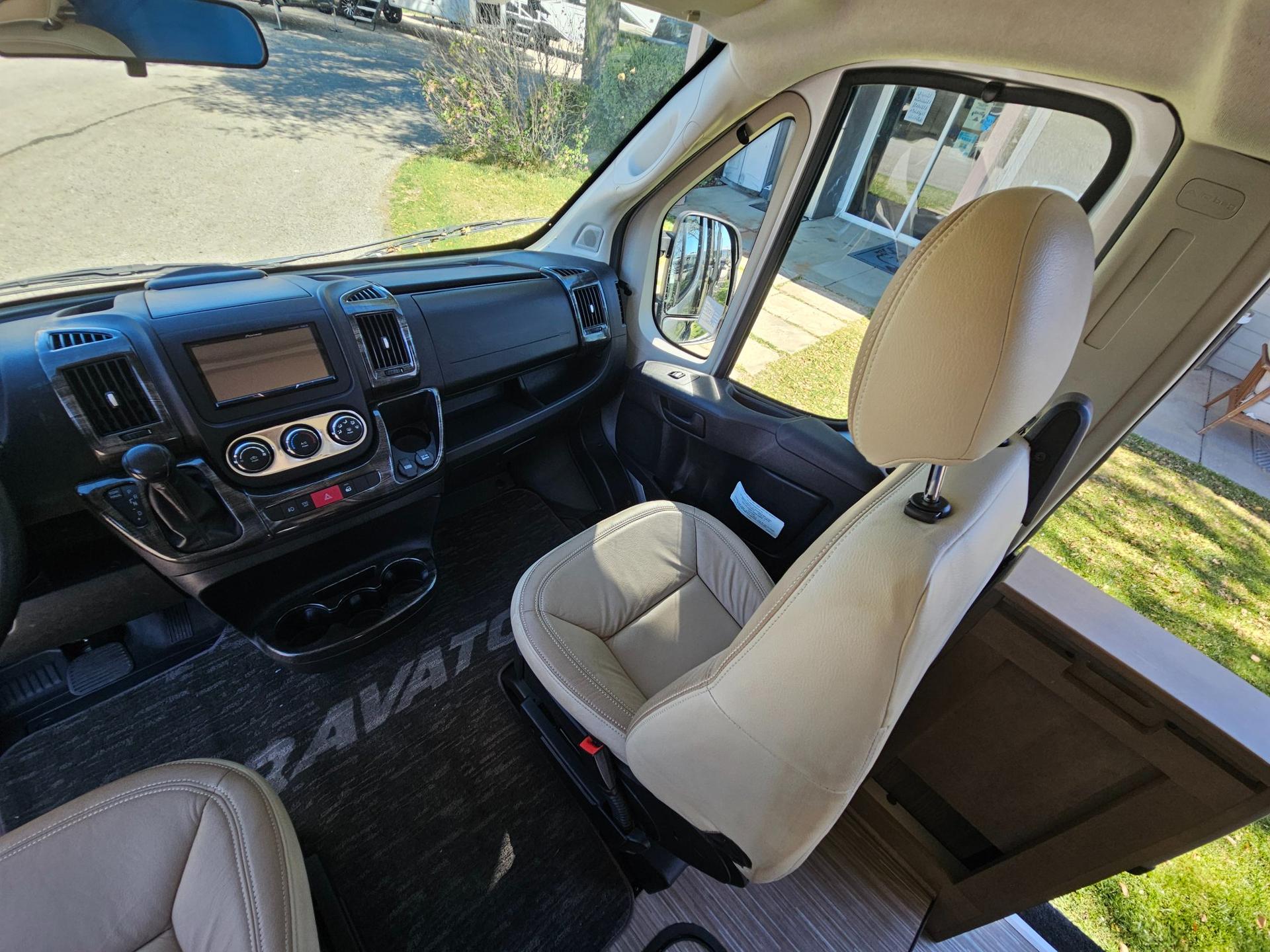 2019 Winnebago 2019 Winnebago Travato - thumbnail 67