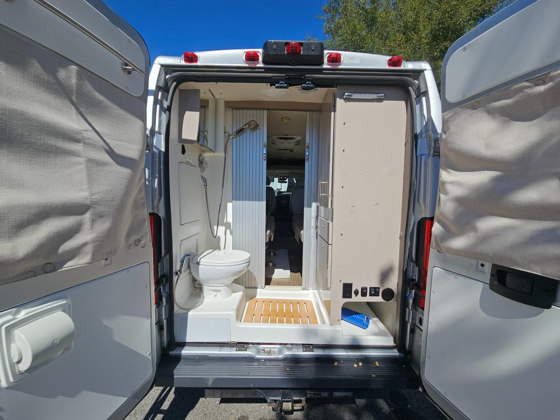 2019 Winnebago 2019 Winnebago Travato - thumbnail 76