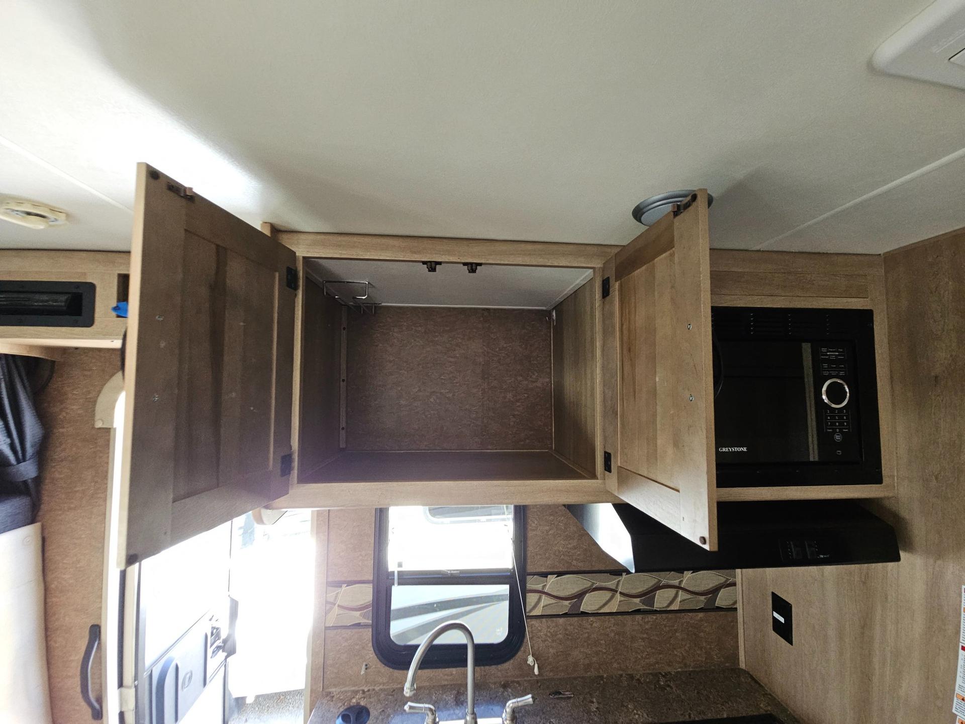 2016 Coachmen 2016 Coachmen Prism - thumbnail 10