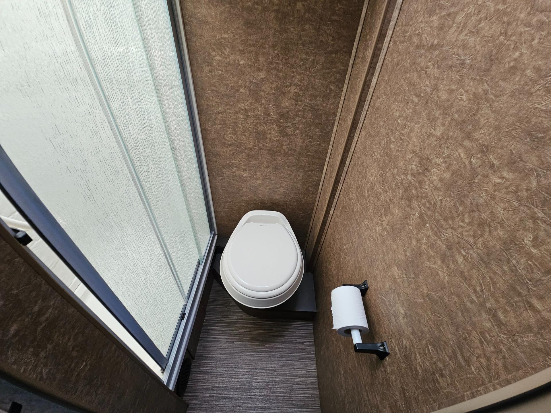 2016 Coachmen 2016 Coachmen Prism - thumbnail 18