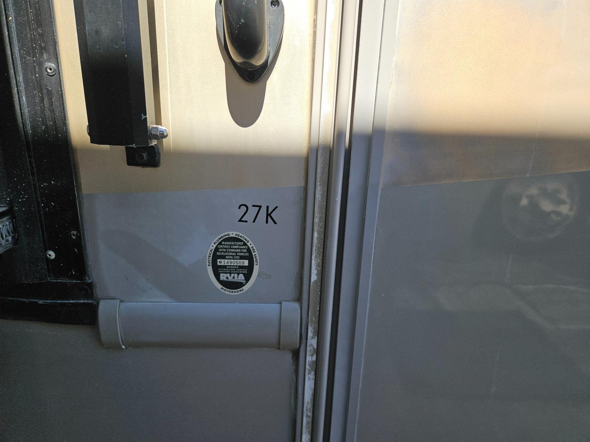 2015 Thor Motor Coach 2015 Thor Motor Coach Hurricane - thumbnail 41