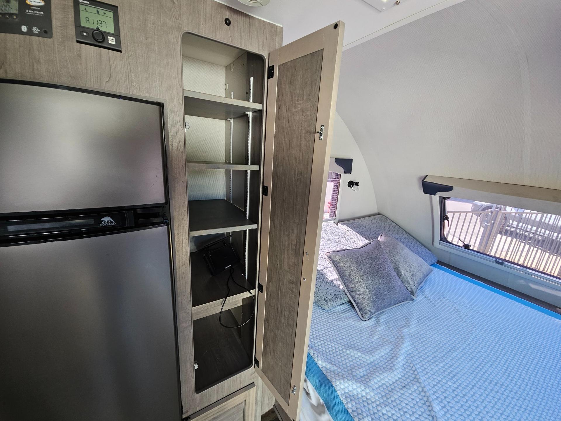 2021 Lance 2021 Lance Travel Trailer - thumbnail 7