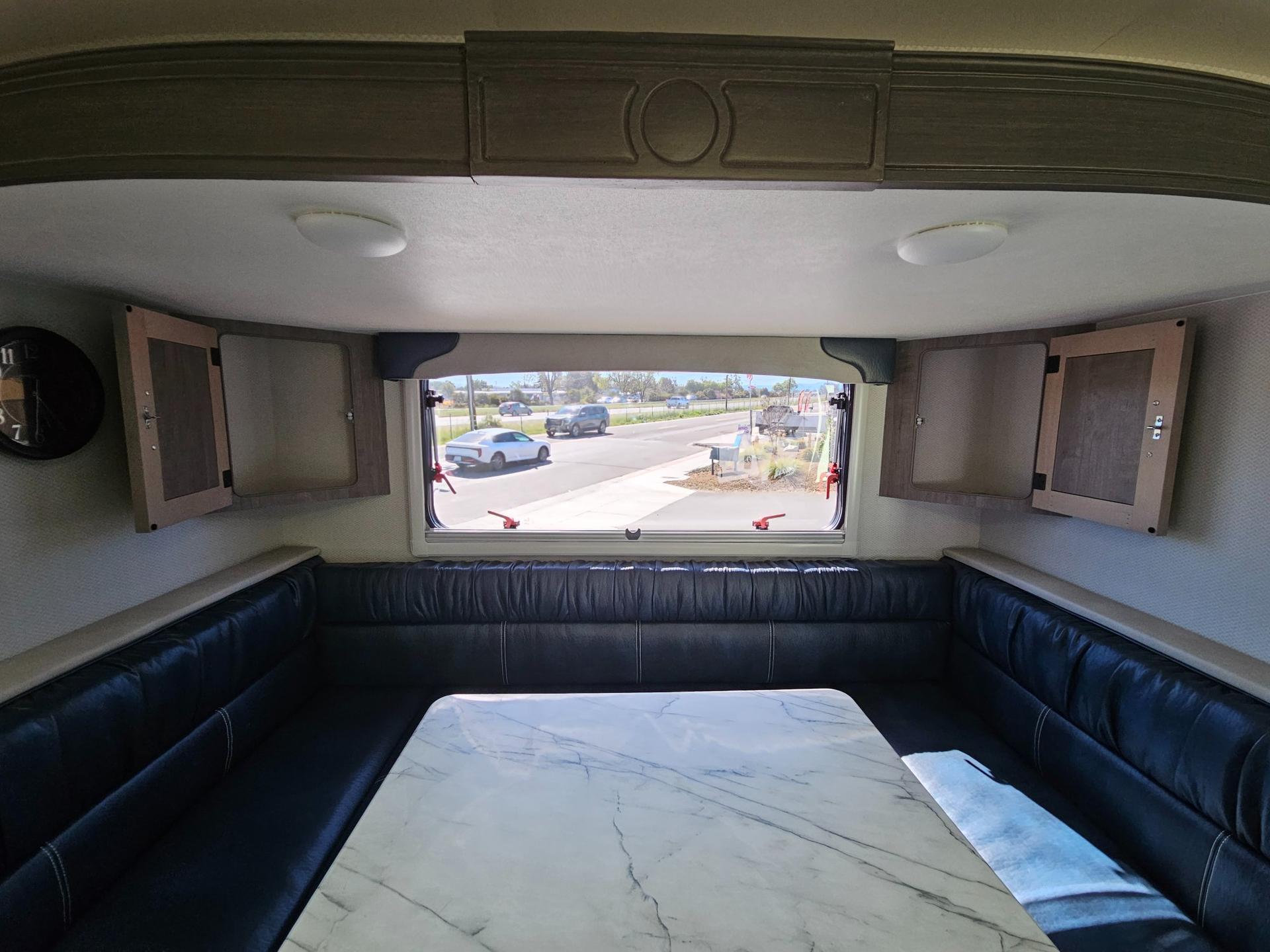 2021 Lance 2021 Lance Travel Trailer - thumbnail 11