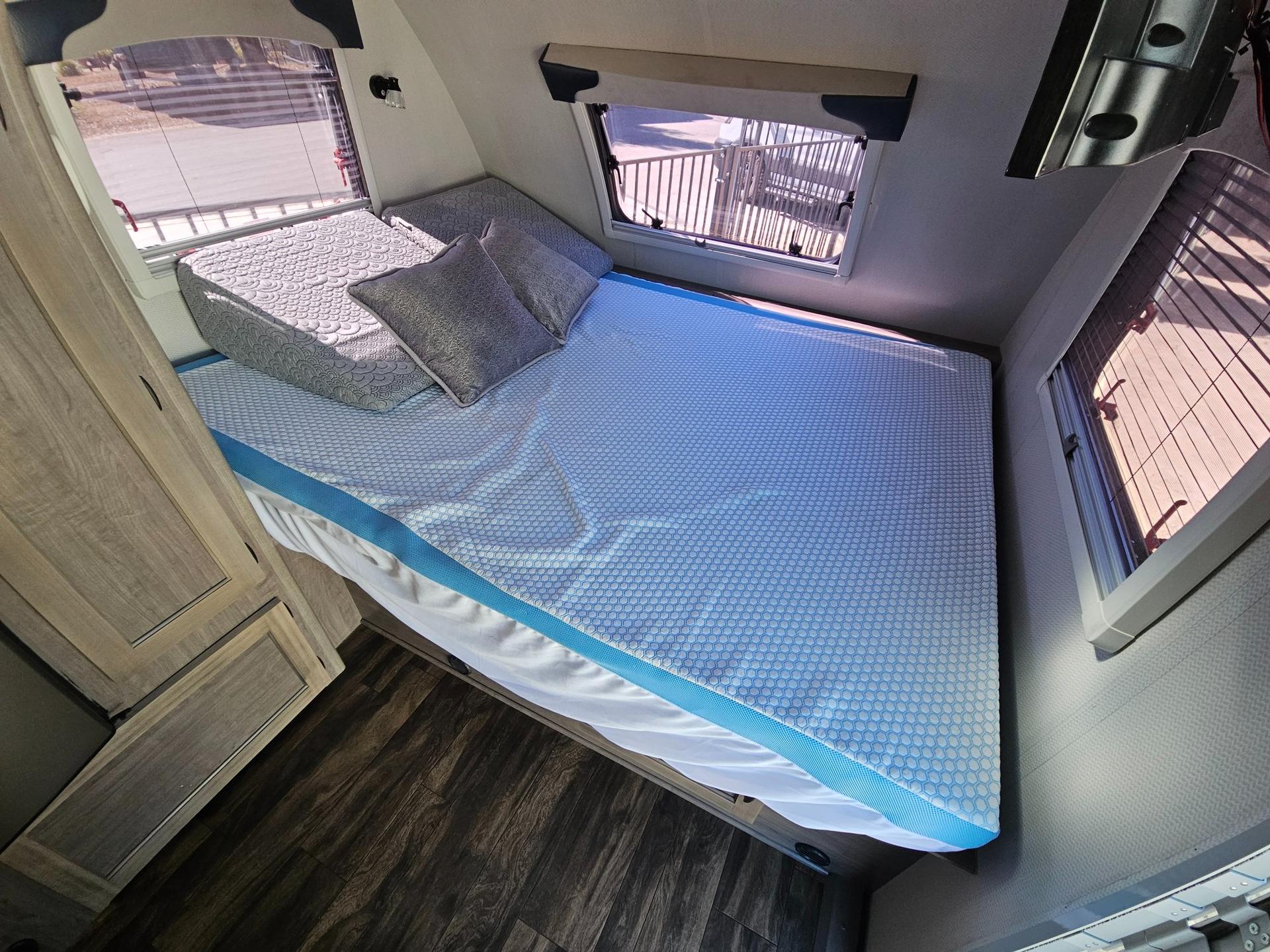 2021 Lance 2021 Lance Travel Trailer - thumbnail 21