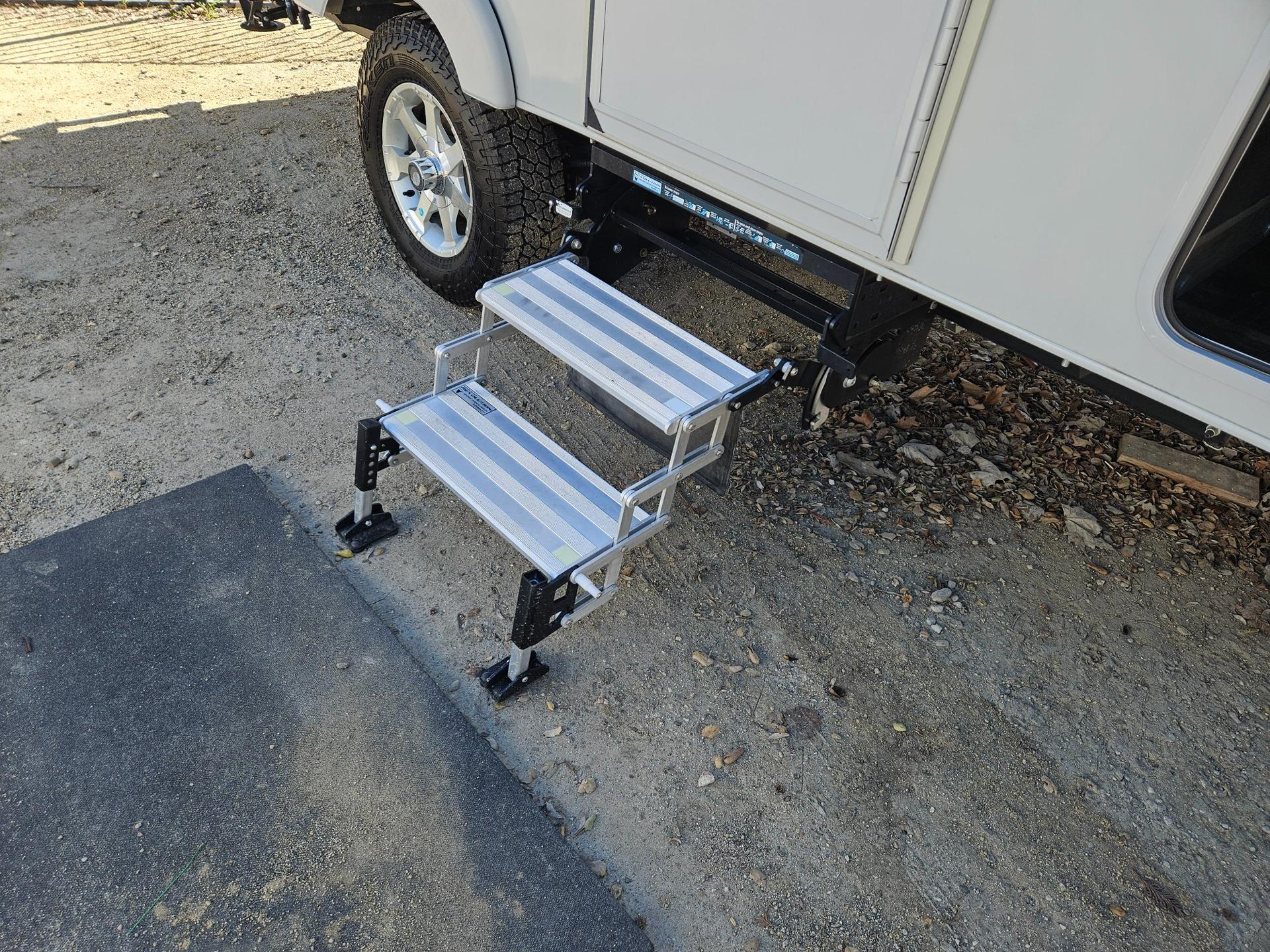 2021 Lance 2021 Lance Travel Trailer - thumbnail 26