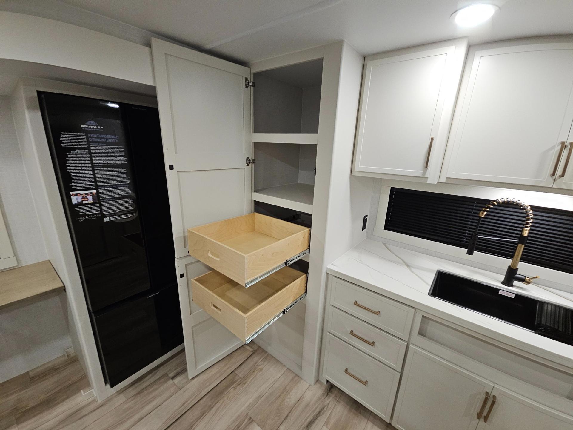 2026 Brinkley RV 2026 Brinkley RV Model I - thumbnail 12