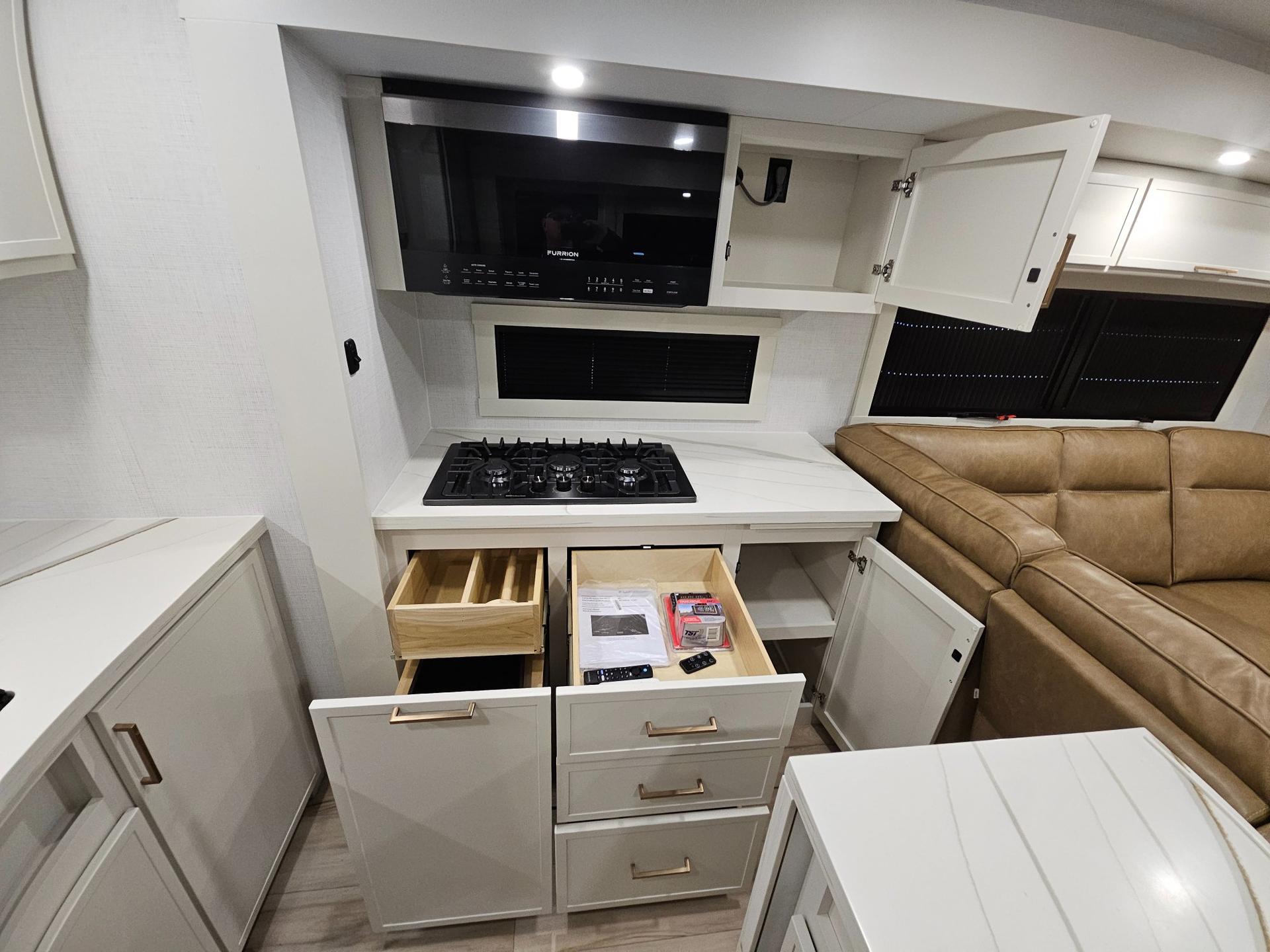 2026 Brinkley RV 2026 Brinkley RV Model I - thumbnail 17