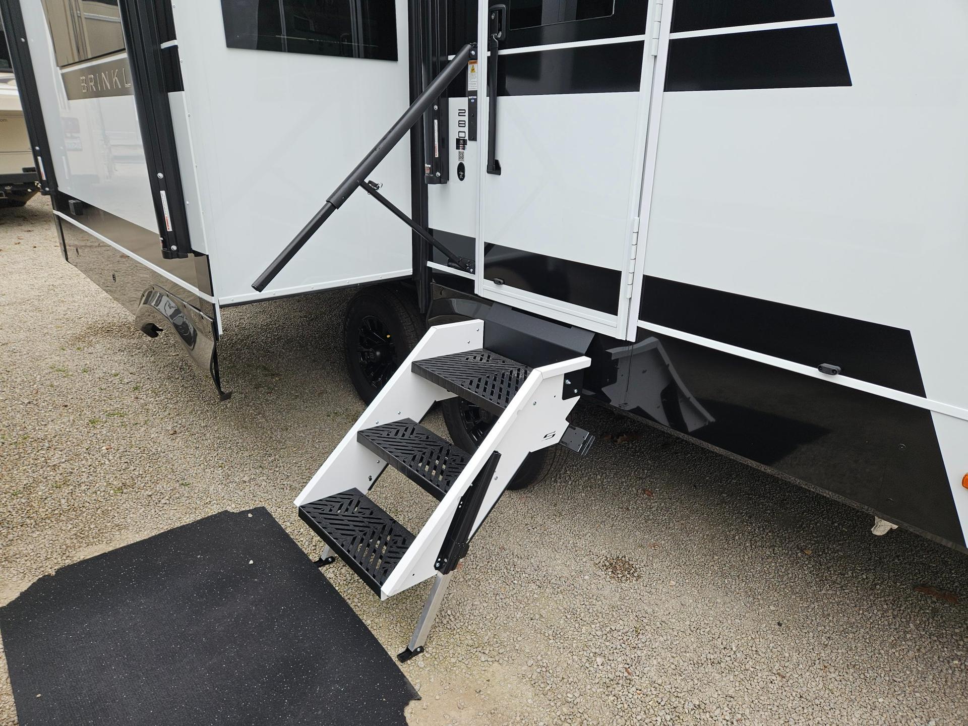 2026 Brinkley RV 2026 Brinkley RV Model I - thumbnail 37