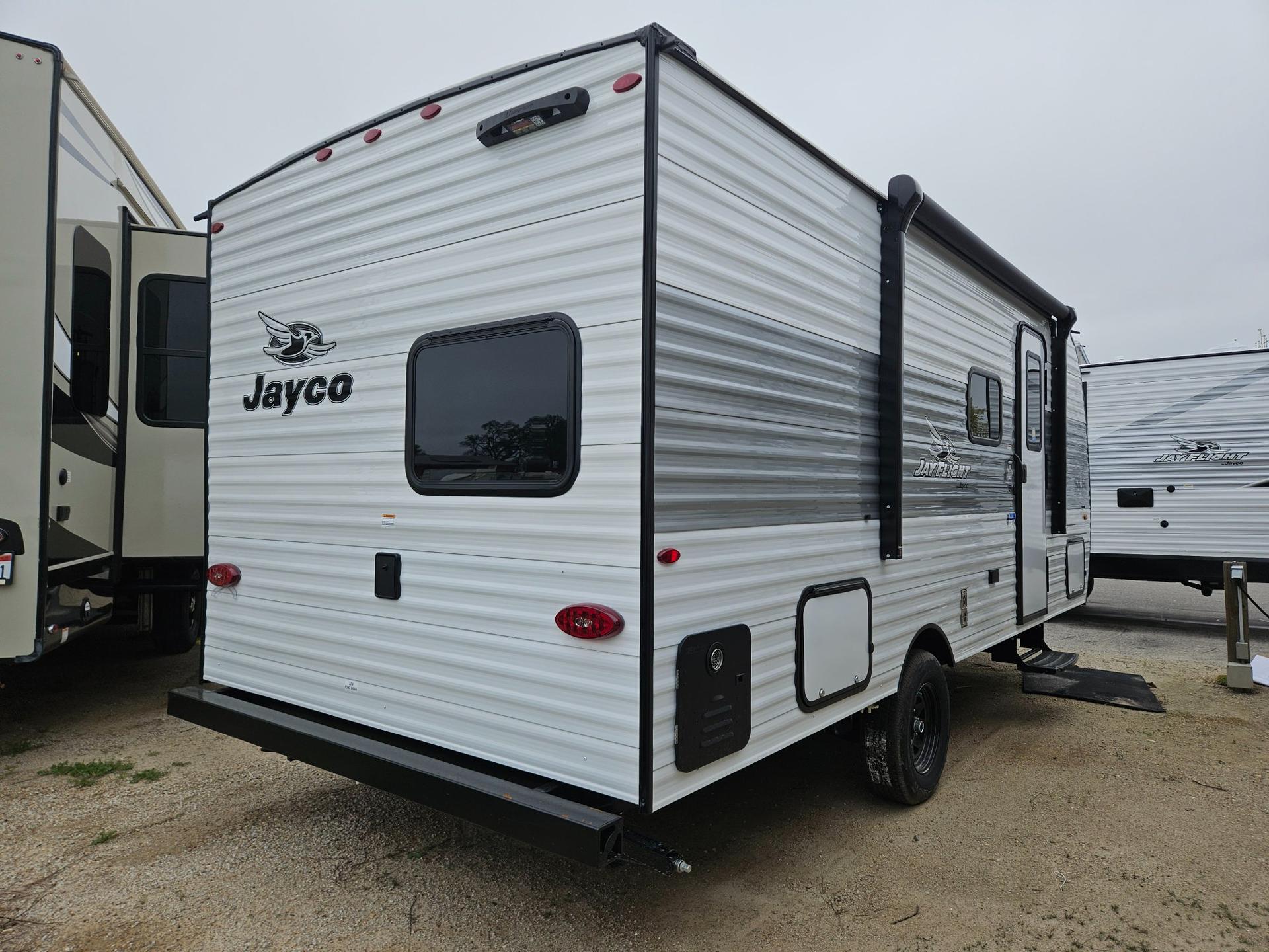 2026 Jayco 2026 Jayco Jay Flight SLX - thumbnail 3