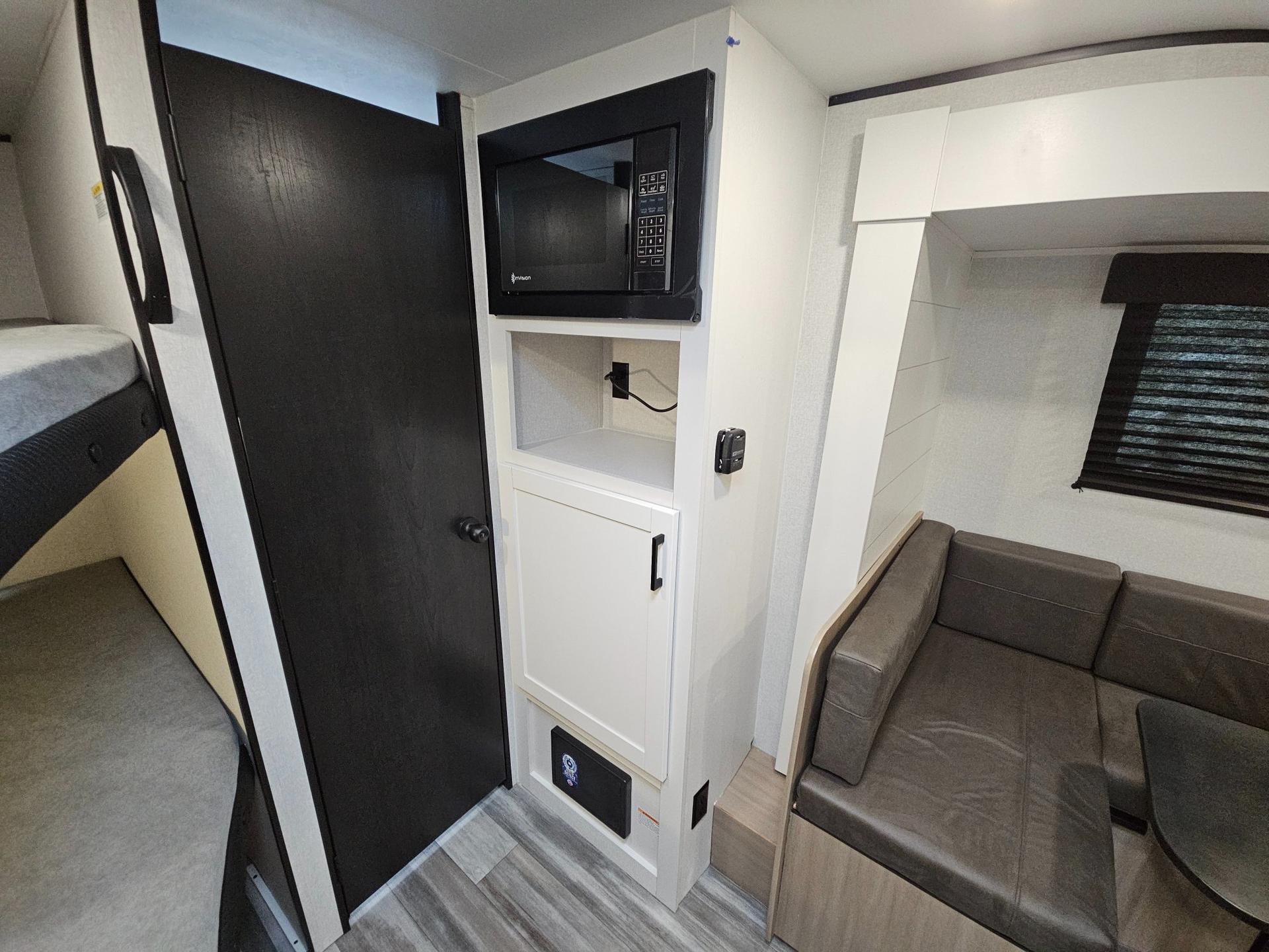 2026 Jayco 2026 Jayco Jay Flight SLX - thumbnail 10