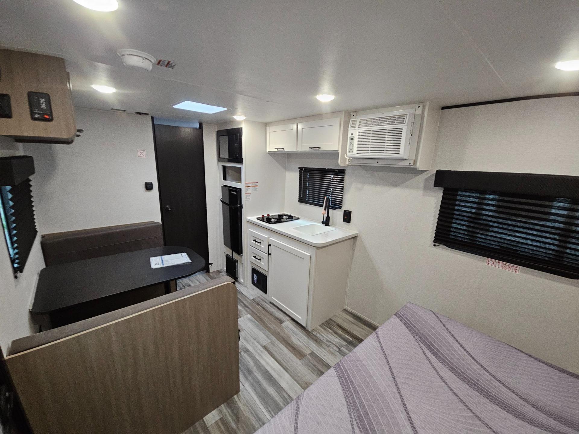 2026 Jayco 2026 Jayco Jay Flight SLX - thumbnail 6