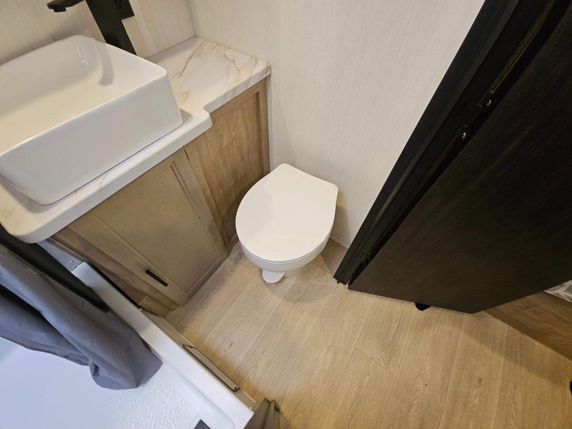 2026 Forest River 2026 Forest River Cherokee Grey Wolf Black Label Toy Hauler - thumbnail 26