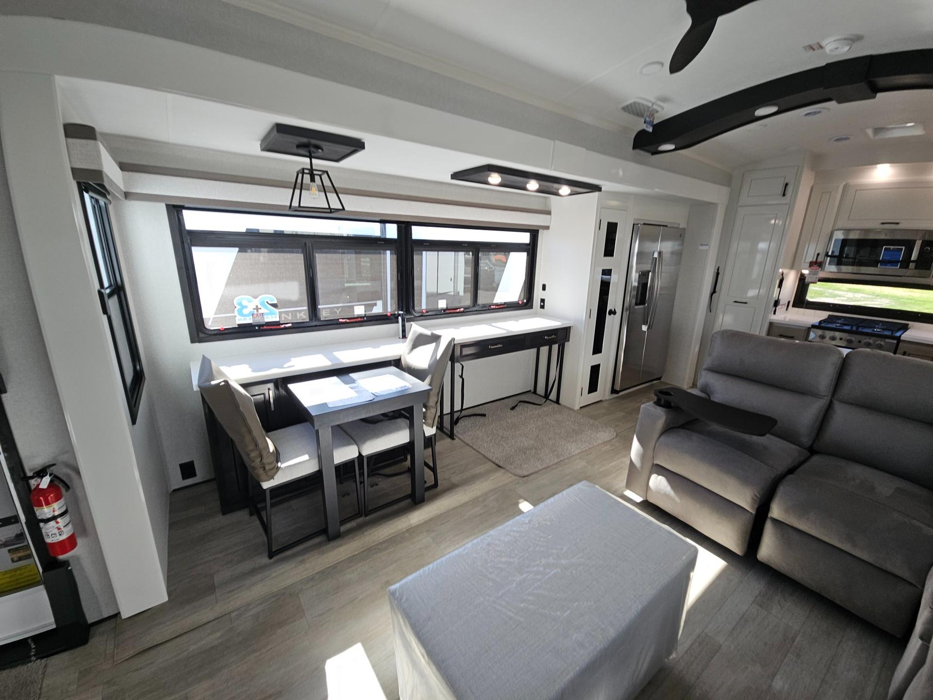 2026 Jayco 2026 Jayco Pinnacle - thumbnail 7