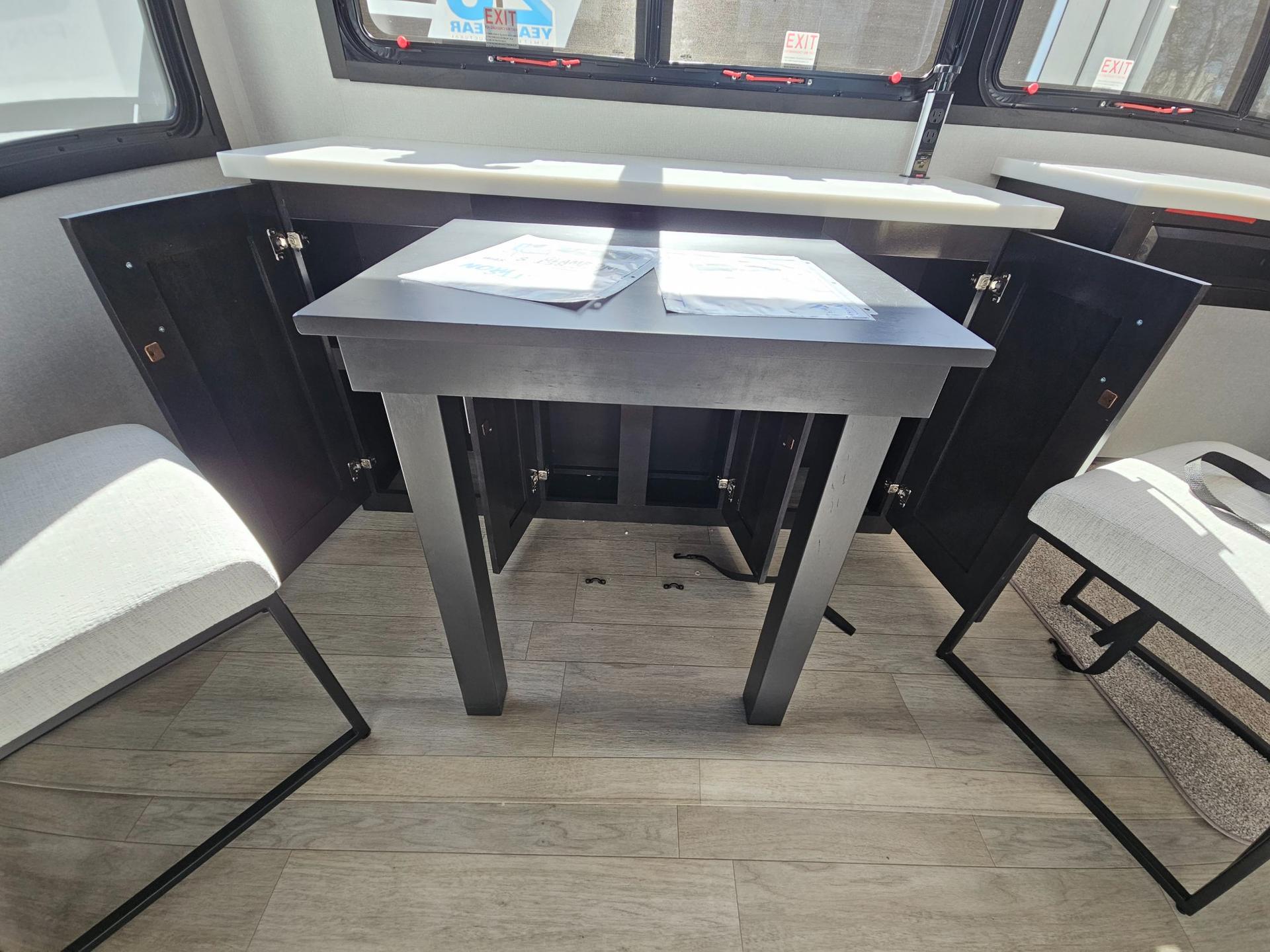 2026 Jayco 2026 Jayco Pinnacle - thumbnail 9