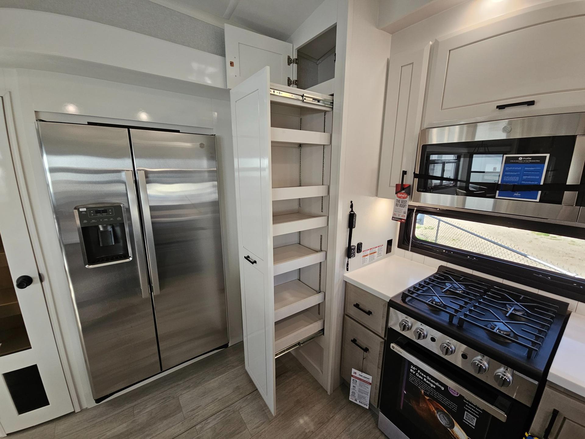 2026 Jayco 2026 Jayco Pinnacle - thumbnail 14